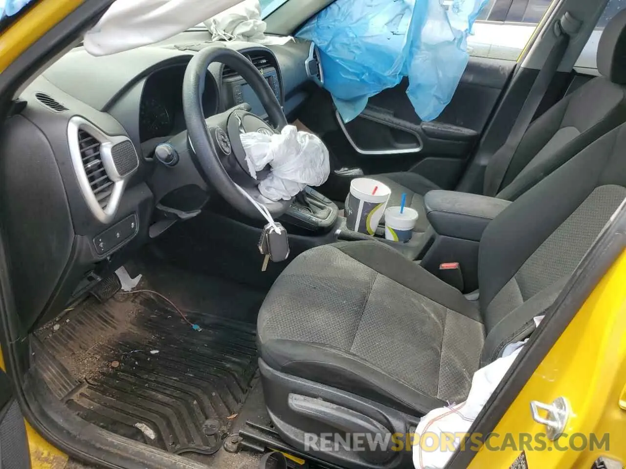 7 Photograph of a damaged car KNDJ23AU3L7067818 KIA SOUL 2020