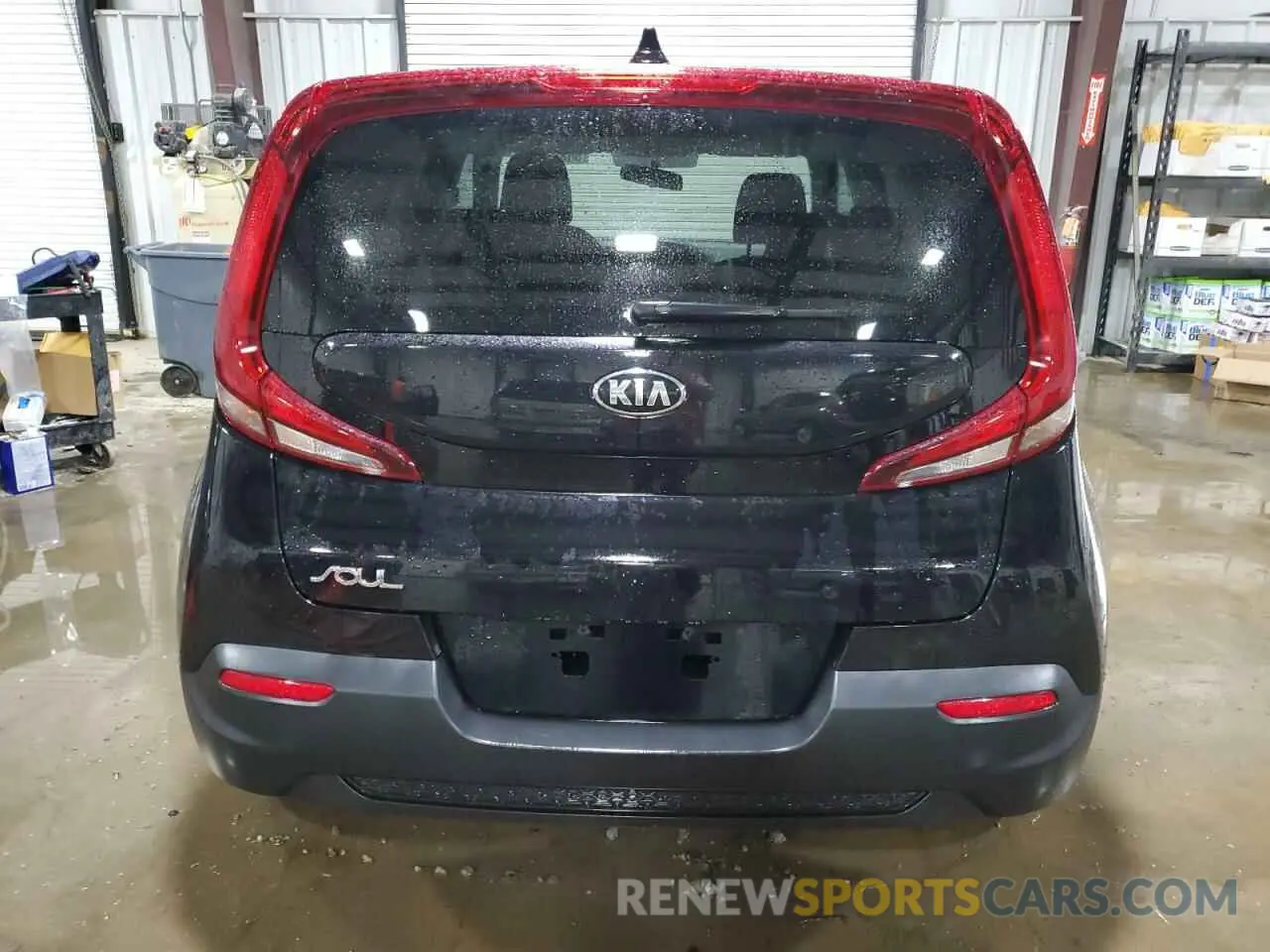 6 Photograph of a damaged car KNDJ23AU3L7083341 KIA SOUL 2020