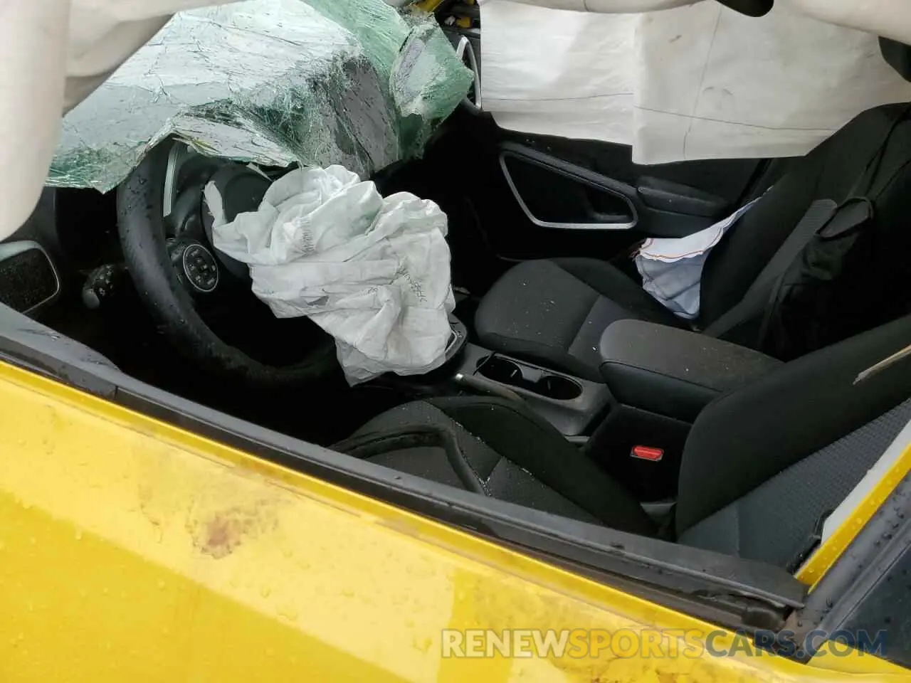 7 Photograph of a damaged car KNDJ23AU3L7099622 KIA SOUL 2020