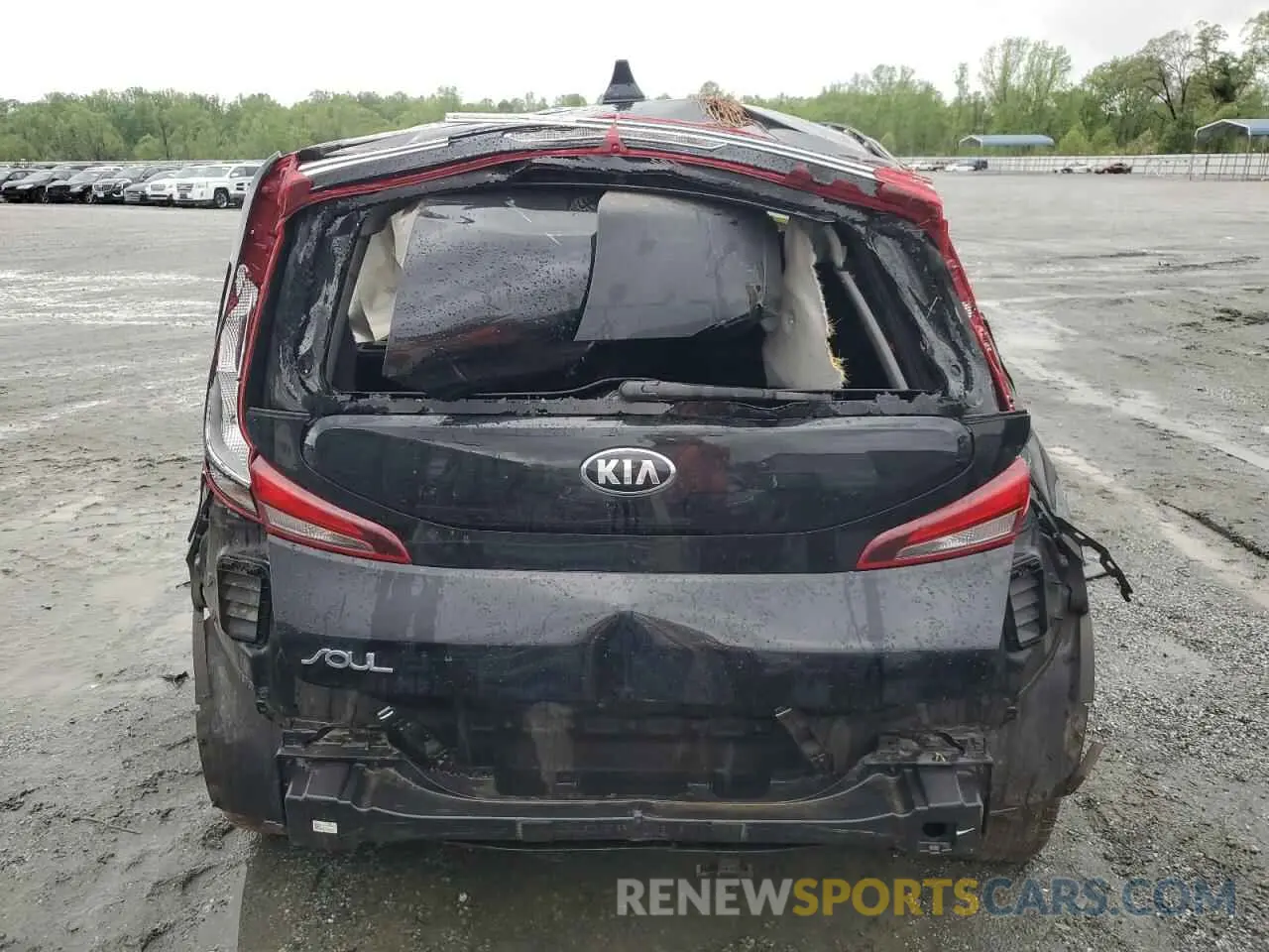 6 Photograph of a damaged car KNDJ23AU3L7726805 KIA SOUL 2020