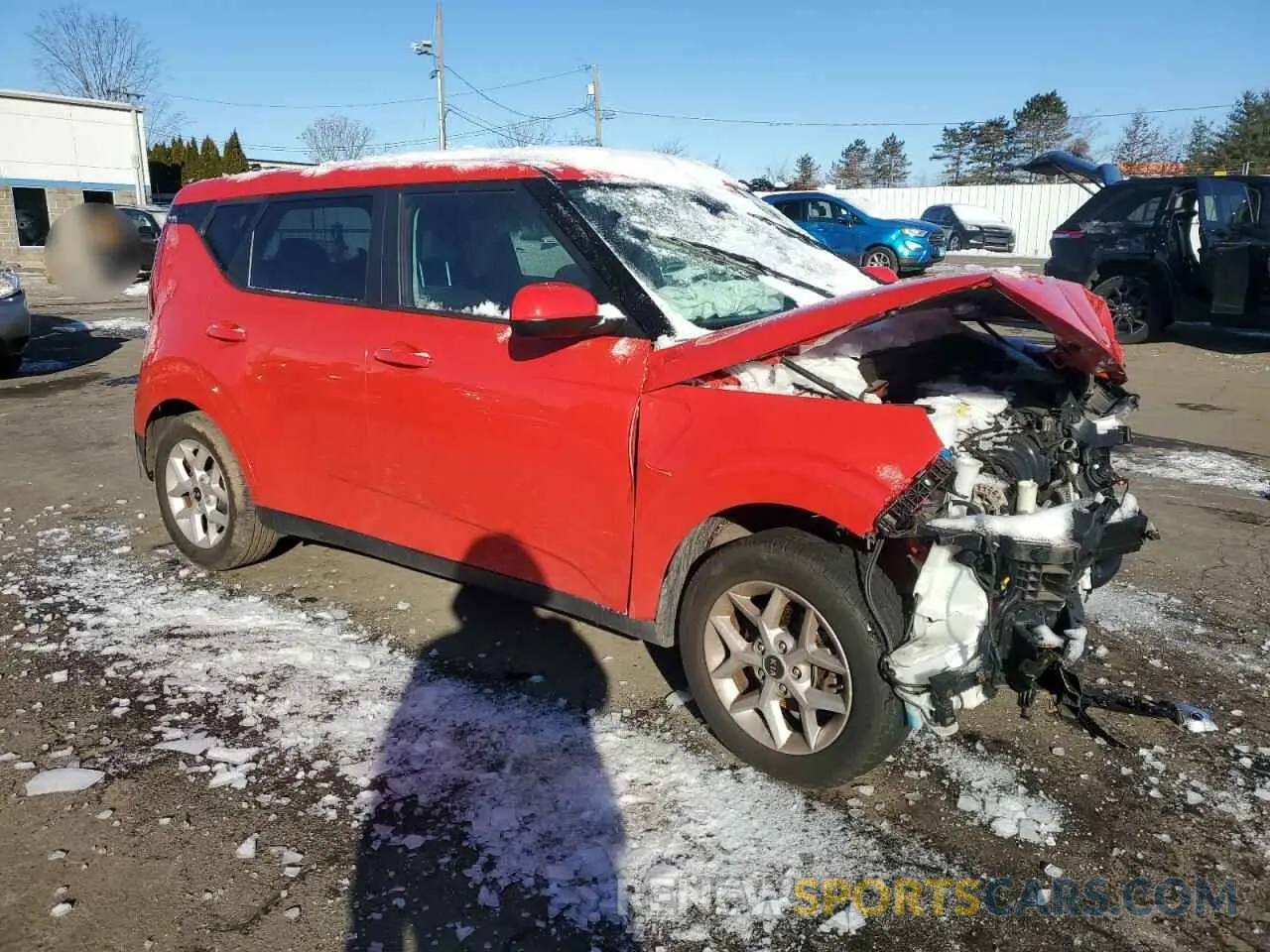 4 Photograph of a damaged car KNDJ23AU4L7003478 KIA SOUL 2020