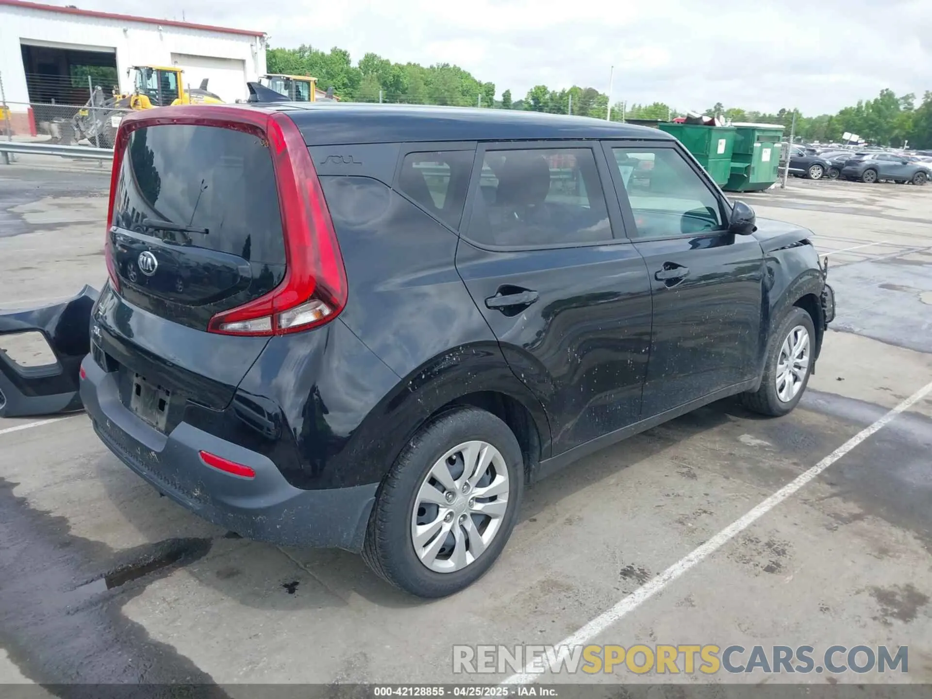 4 Photograph of a damaged car KNDJ23AU4L7004095 KIA SOUL 2020