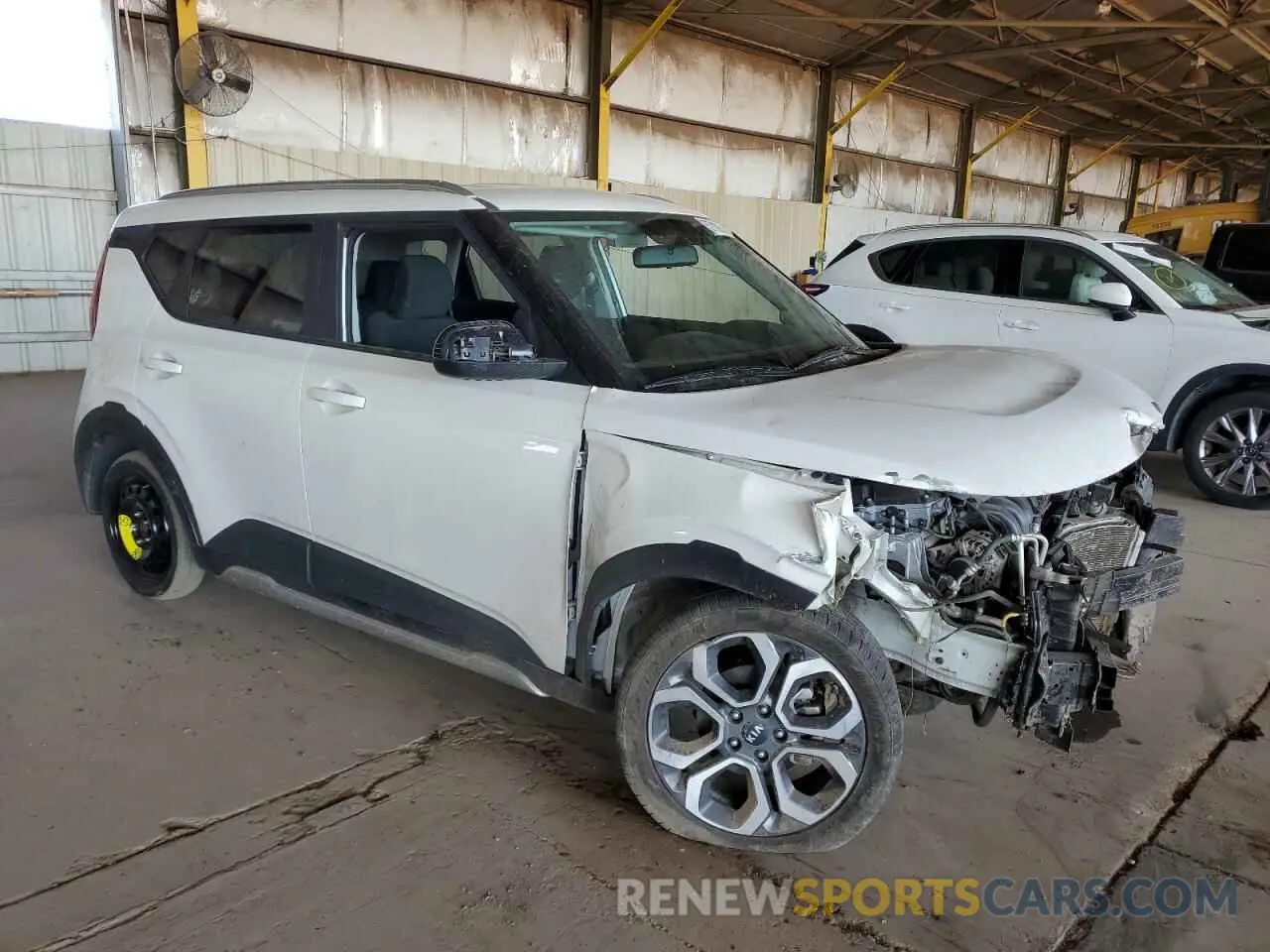 4 Photograph of a damaged car KNDJ23AU4L7013489 KIA SOUL 2020