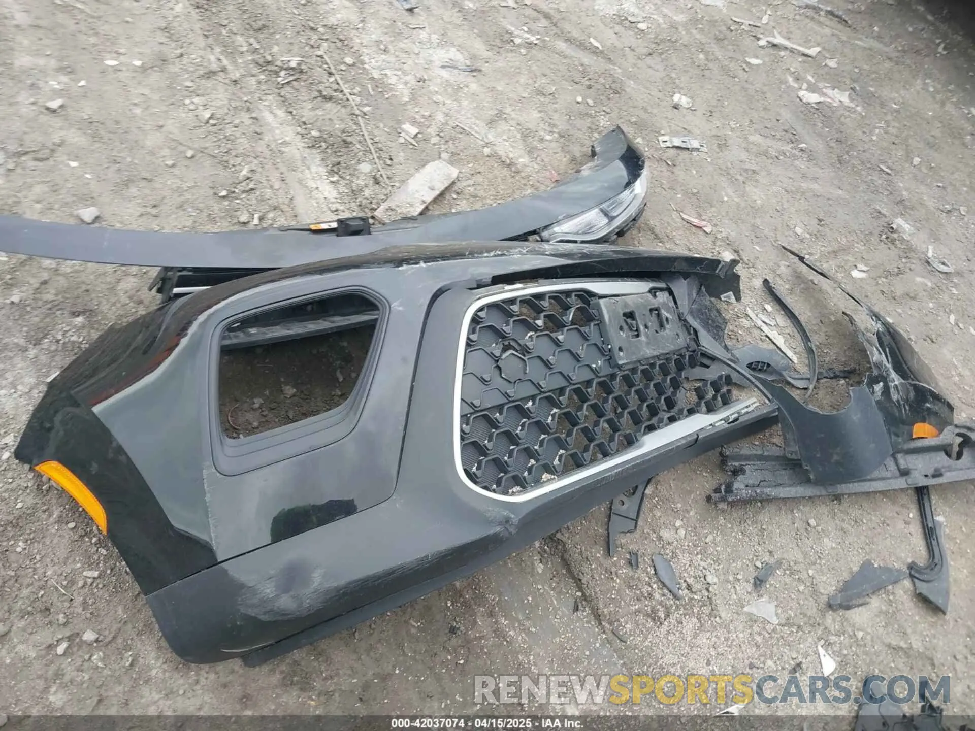 12 Photograph of a damaged car KNDJ23AU4L7020605 KIA SOUL 2020
