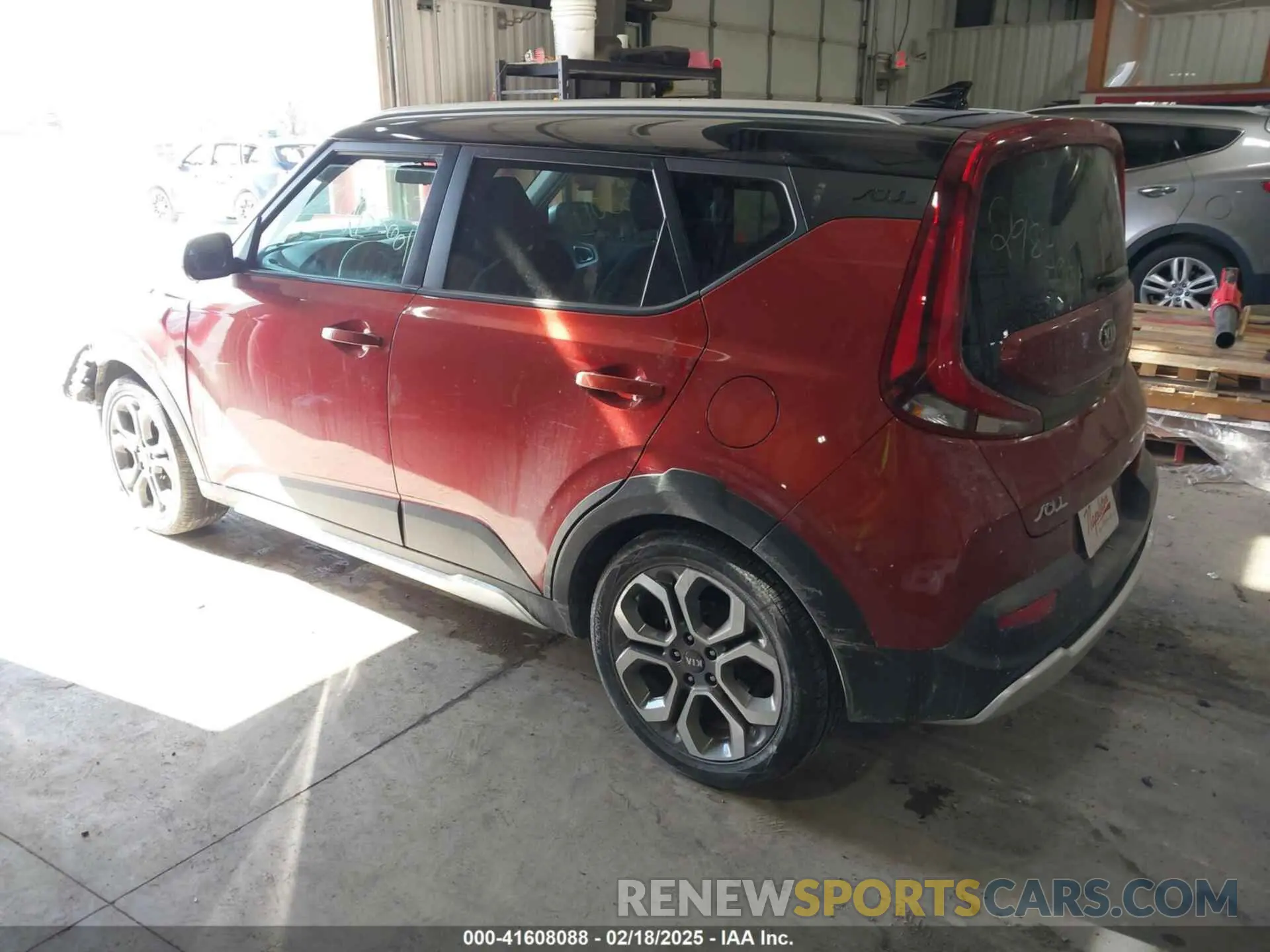 3 Photograph of a damaged car KNDJ23AU4L7050350 KIA SOUL 2020