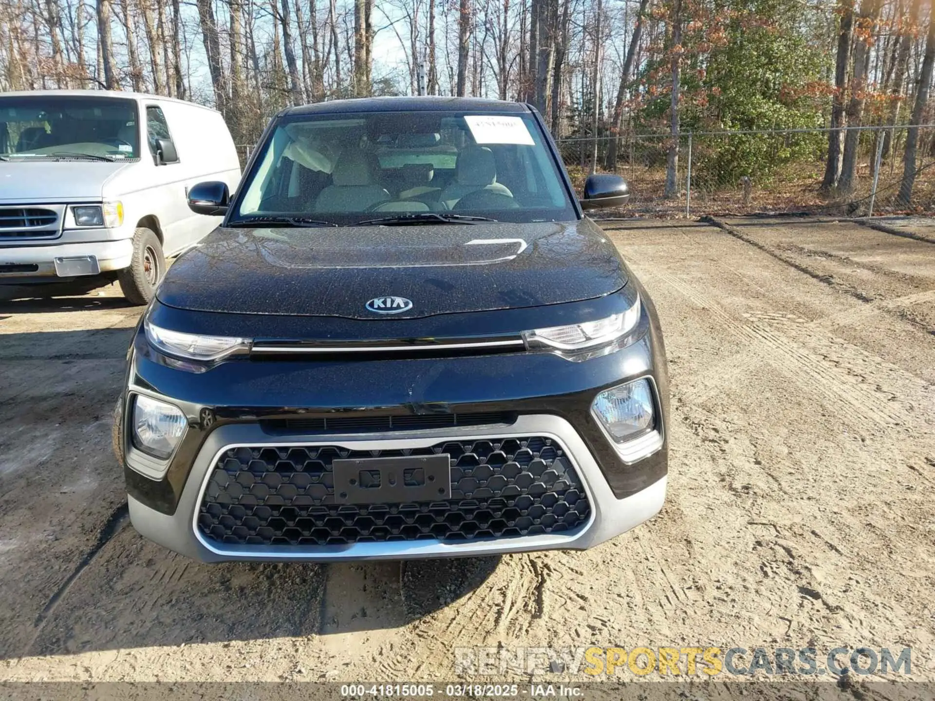 13 Photograph of a damaged car KNDJ23AU4L7061221 KIA SOUL 2020