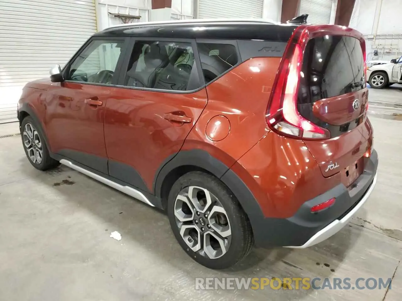 2 Photograph of a damaged car KNDJ23AU4L7063843 KIA SOUL 2020