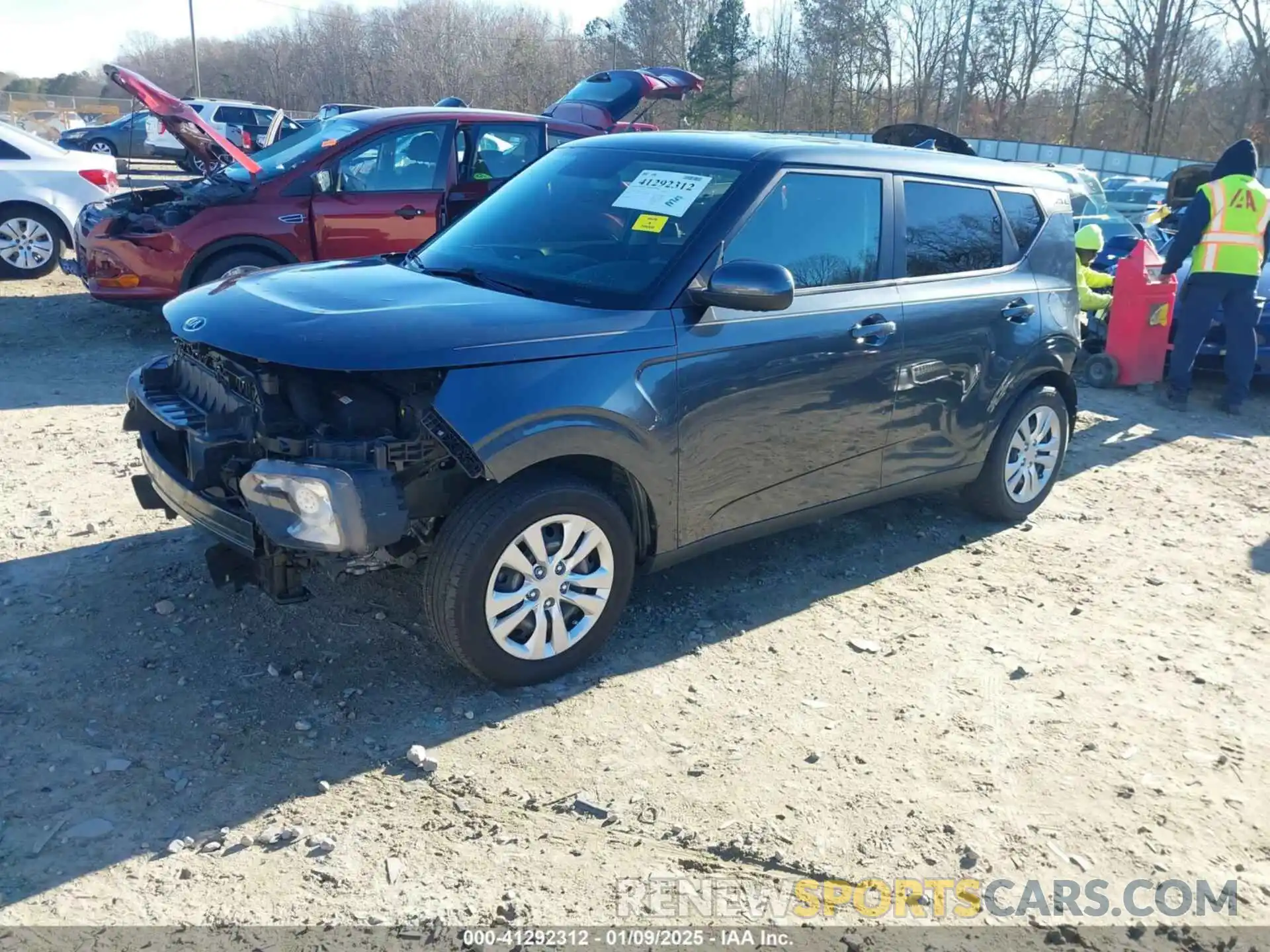 2 Photograph of a damaged car KNDJ23AU4L7107808 KIA SOUL 2020