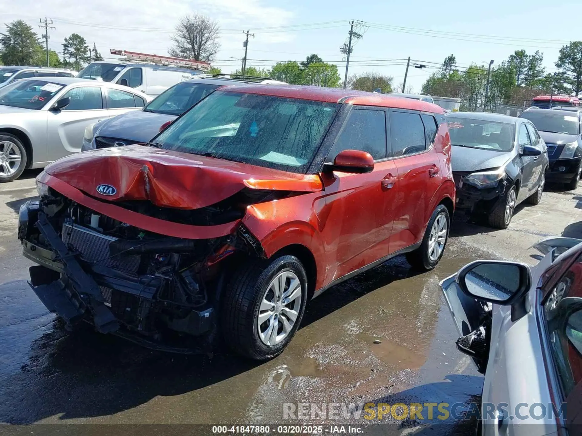 2 Photograph of a damaged car KNDJ23AU4L7113673 KIA SOUL 2020