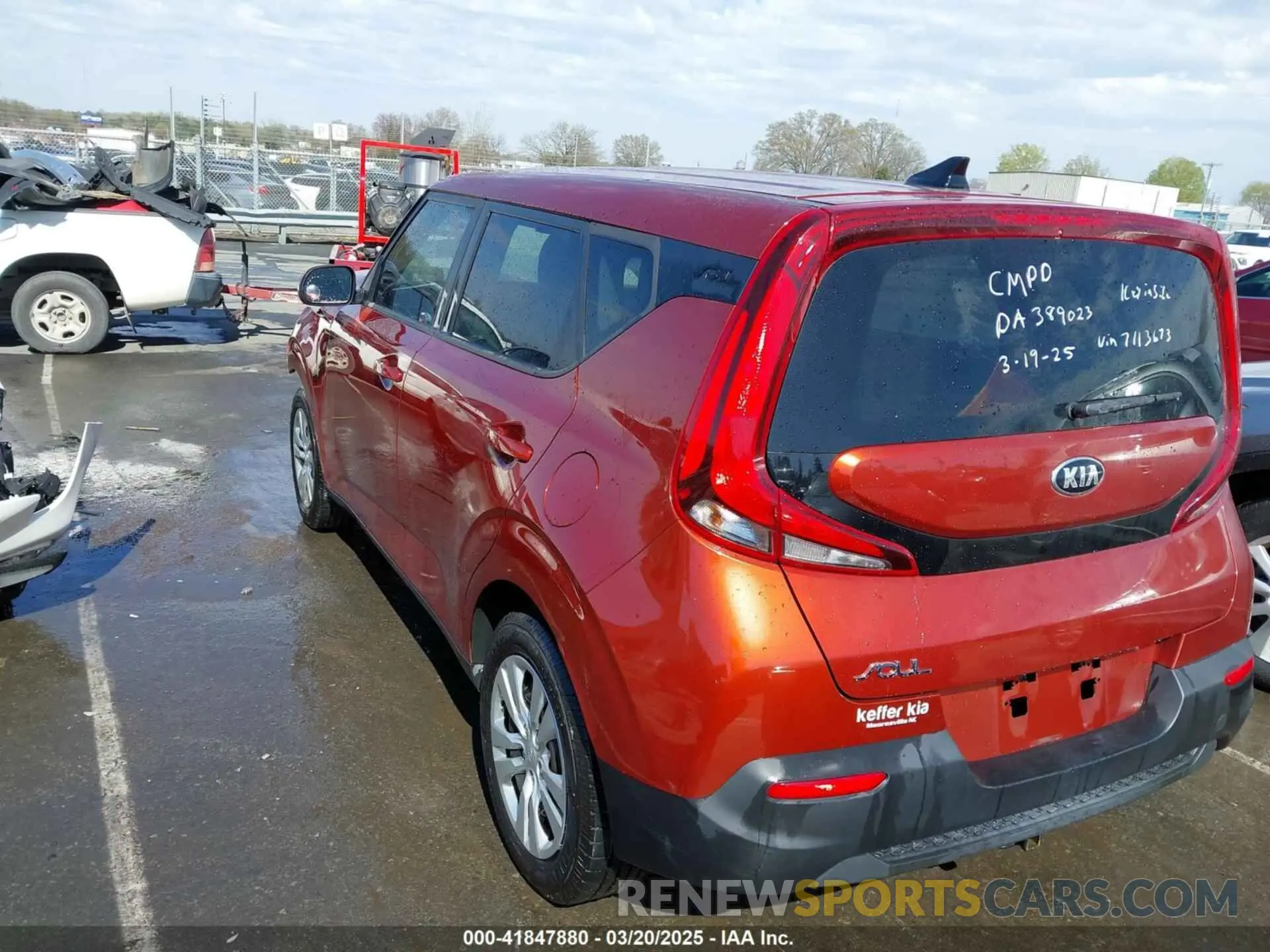 3 Photograph of a damaged car KNDJ23AU4L7113673 KIA SOUL 2020
