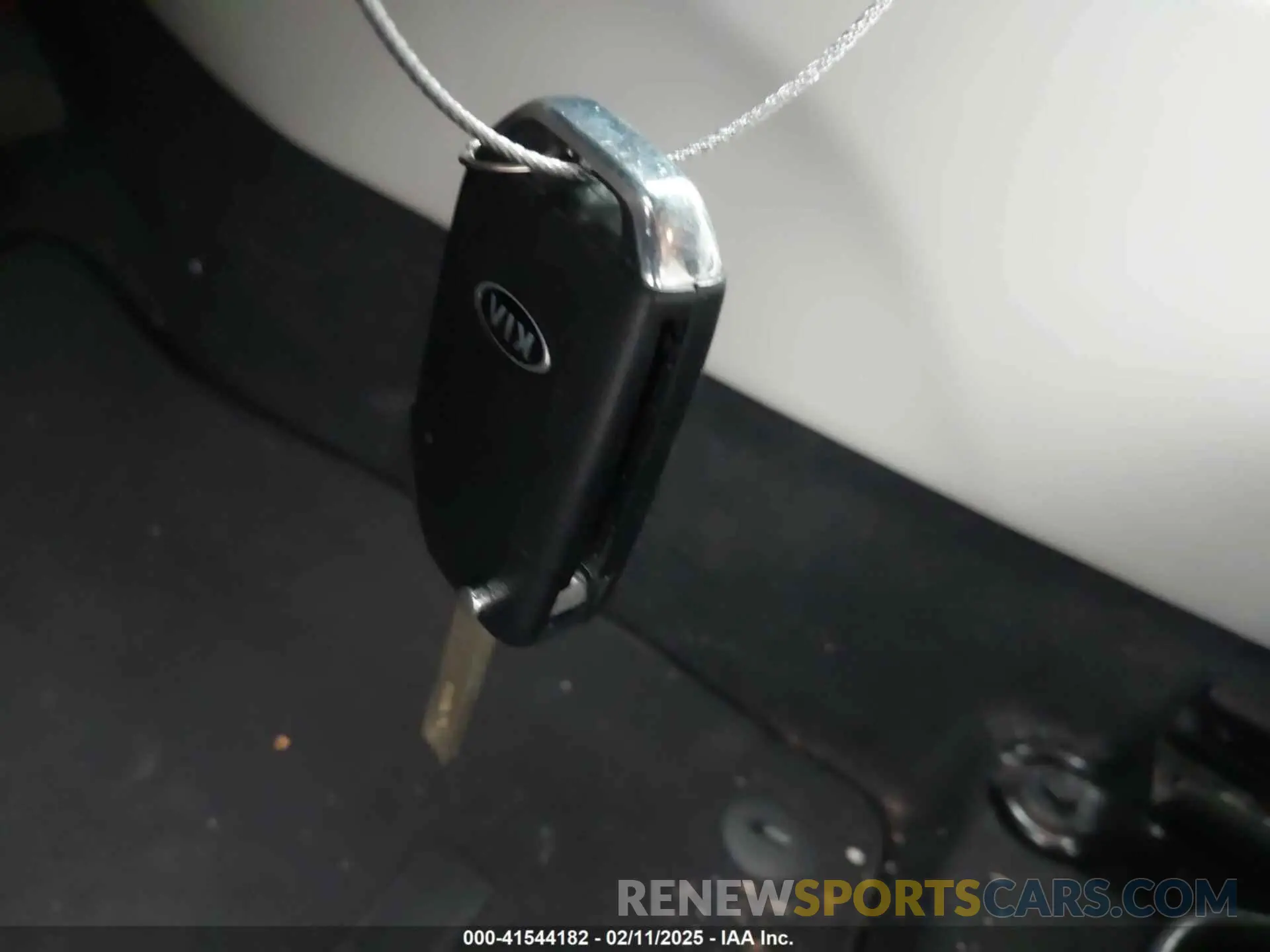11 Photograph of a damaged car KNDJ23AU4L7723217 KIA SOUL 2020