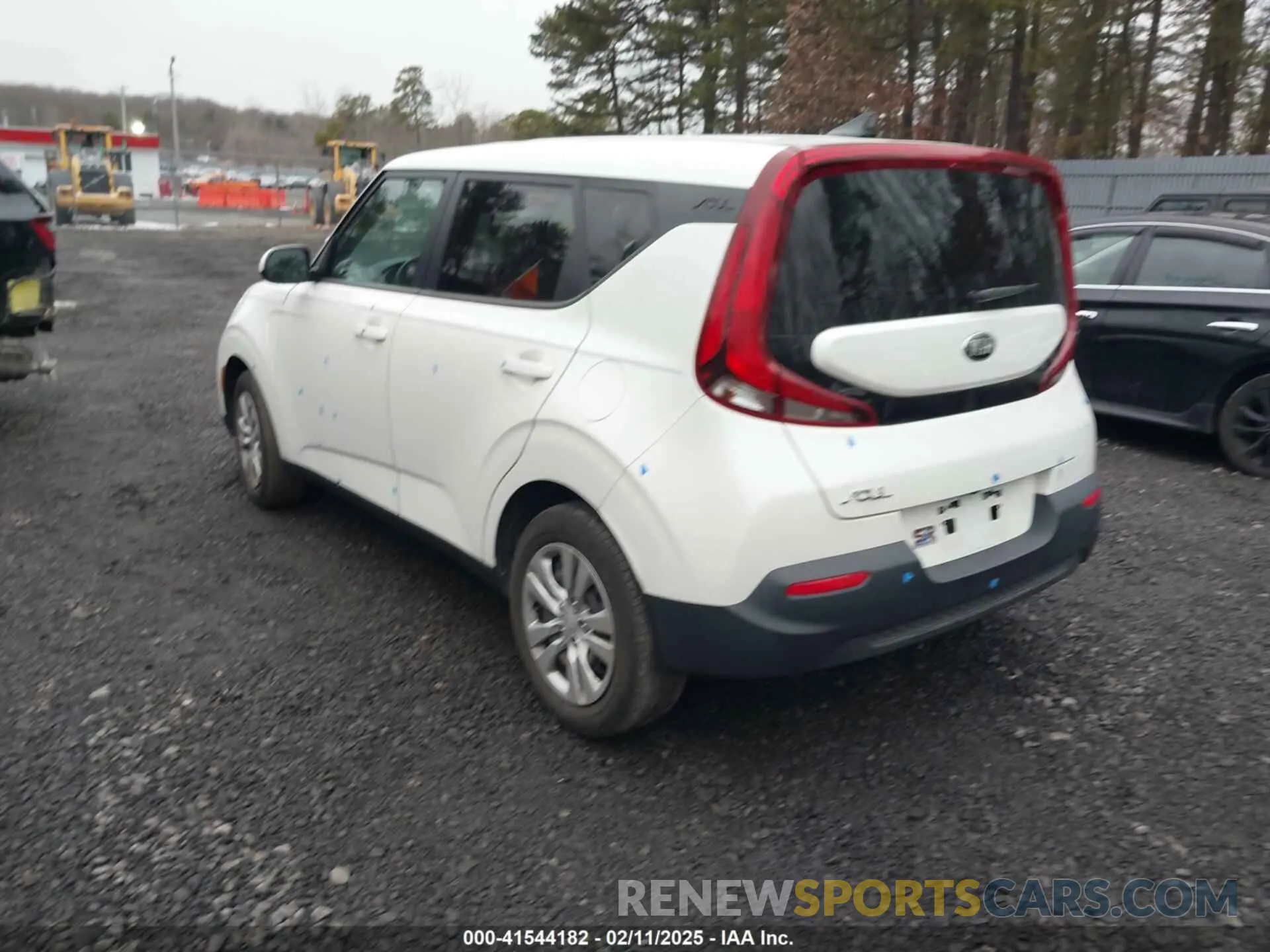 3 Photograph of a damaged car KNDJ23AU4L7723217 KIA SOUL 2020