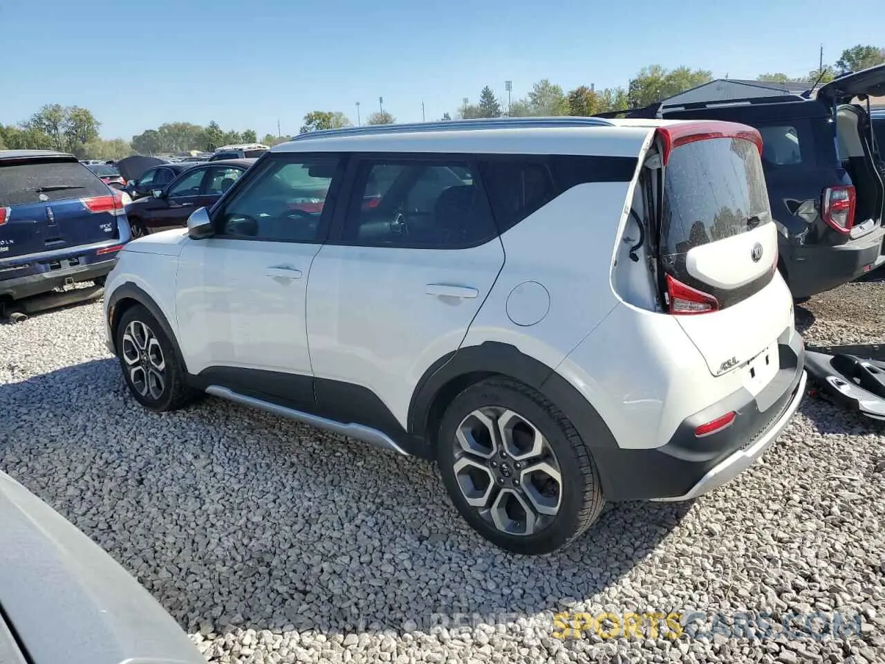 2 Photograph of a damaged car KNDJ23AU4L7735562 KIA SOUL 2020