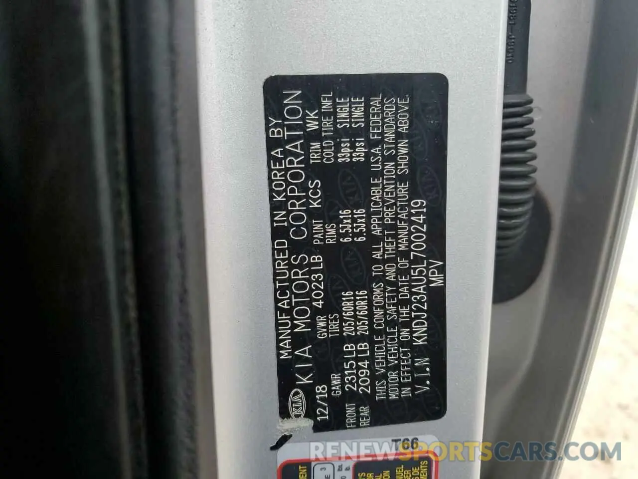 12 Photograph of a damaged car KNDJ23AU5L7002419 KIA SOUL 2020