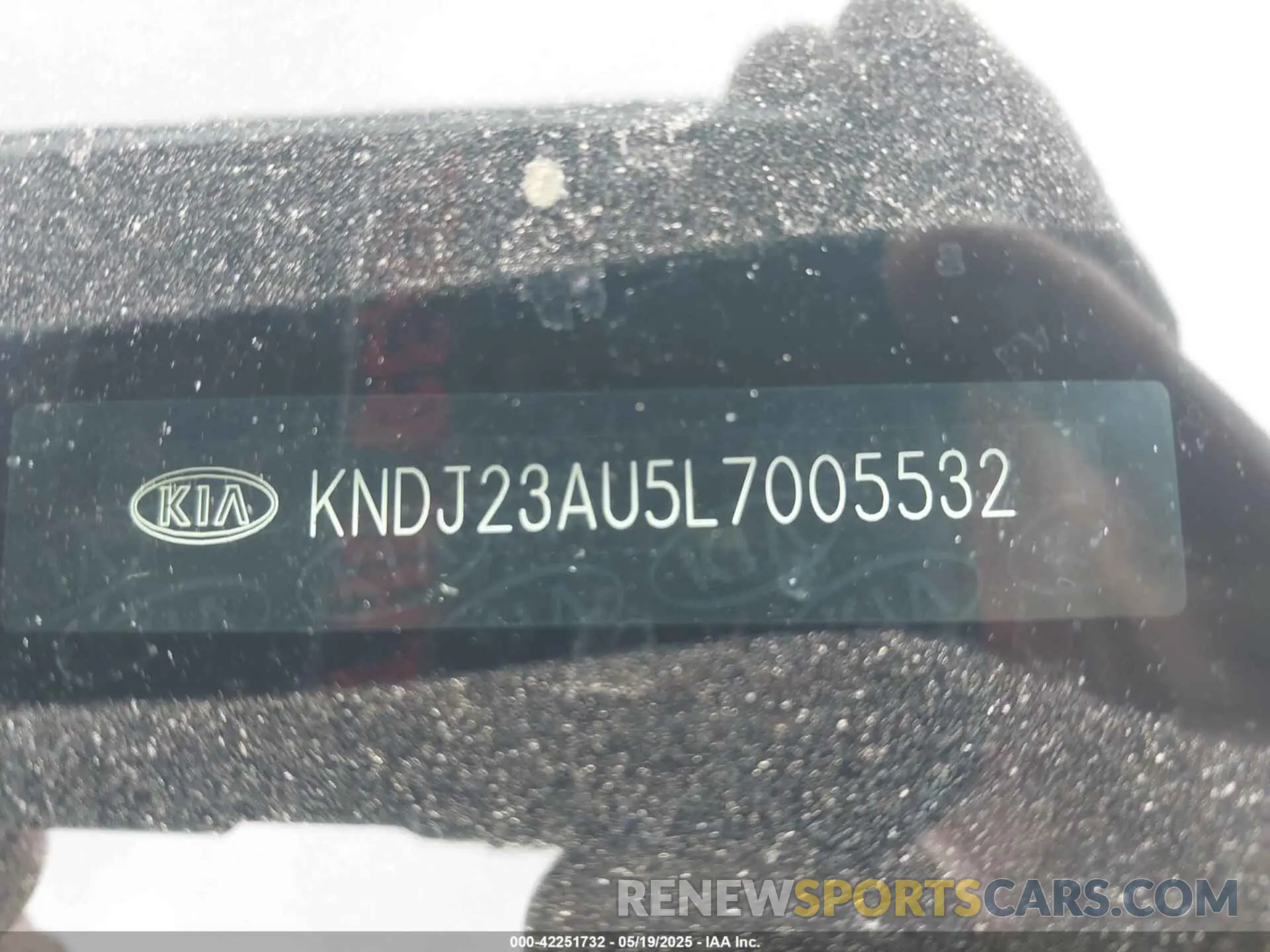 9 Photograph of a damaged car KNDJ23AU5L7005532 KIA SOUL 2020