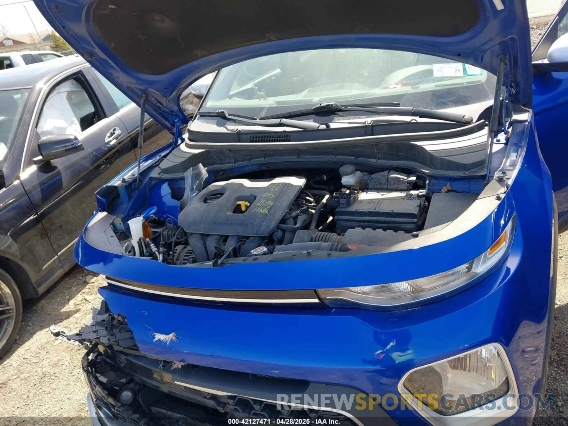 10 Photograph of a damaged car KNDJ23AU5L7070302 KIA SOUL 2020