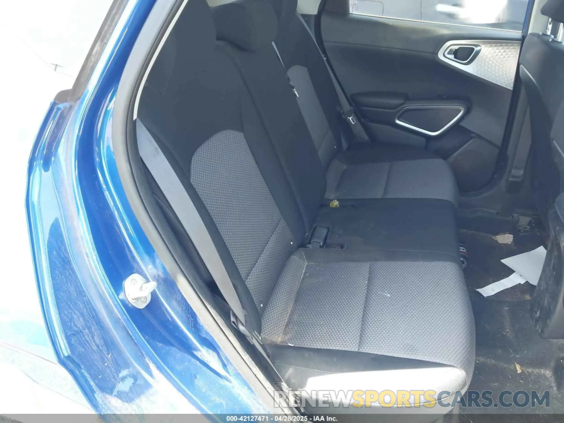 8 Photograph of a damaged car KNDJ23AU5L7070302 KIA SOUL 2020