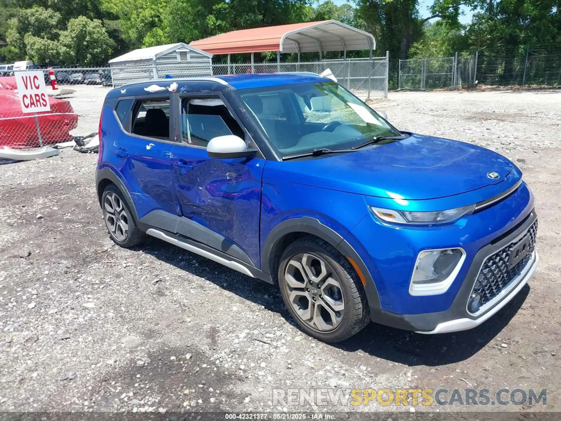 1 Photograph of a damaged car KNDJ23AU5L7109485 KIA SOUL 2020