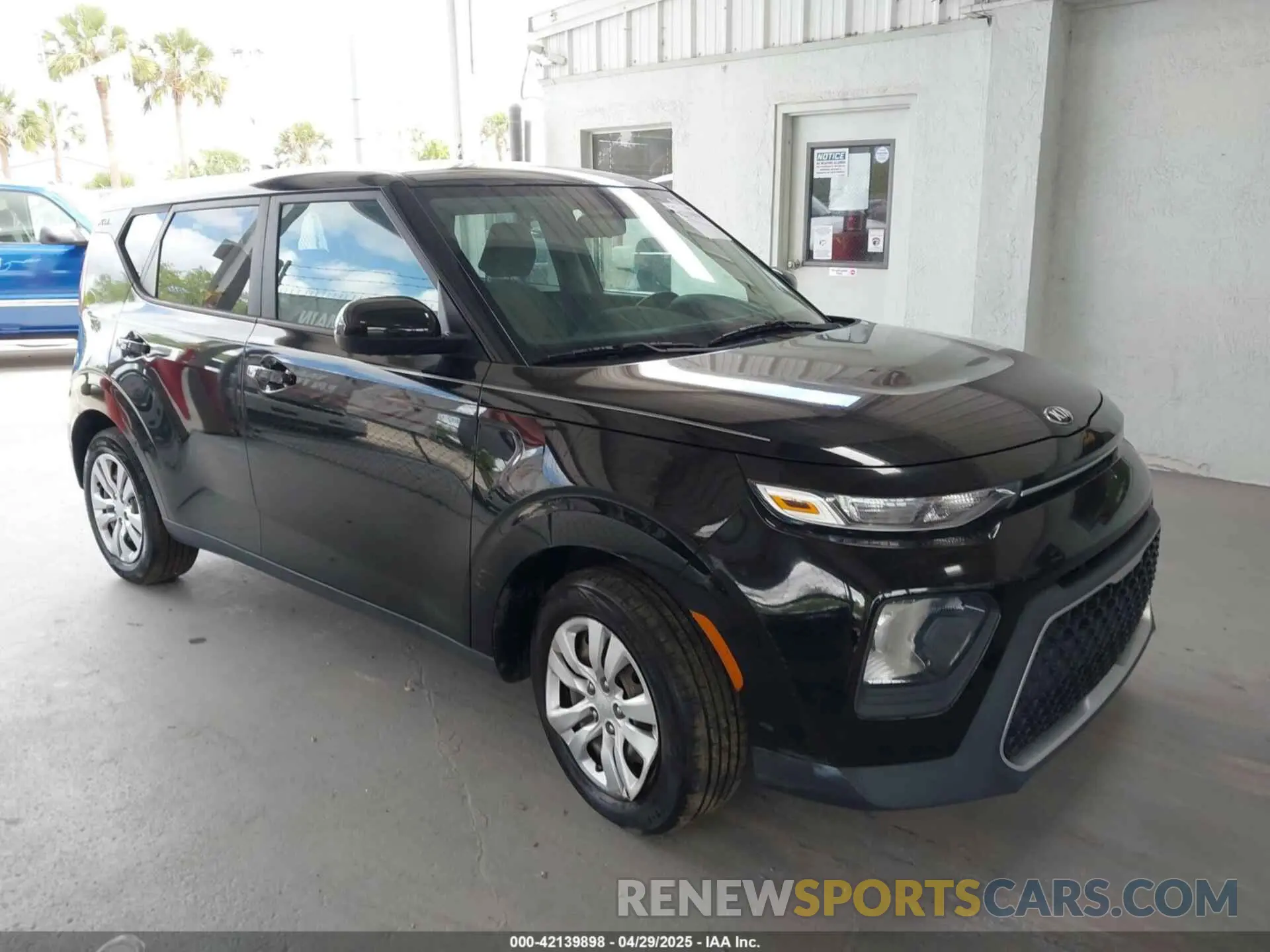 13 Photograph of a damaged car KNDJ23AU5L7119840 KIA SOUL 2020