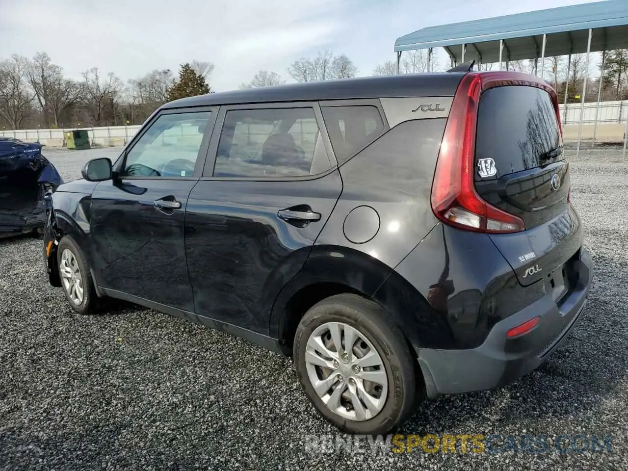 2 Photograph of a damaged car KNDJ23AU5L7713134 KIA SOUL 2020