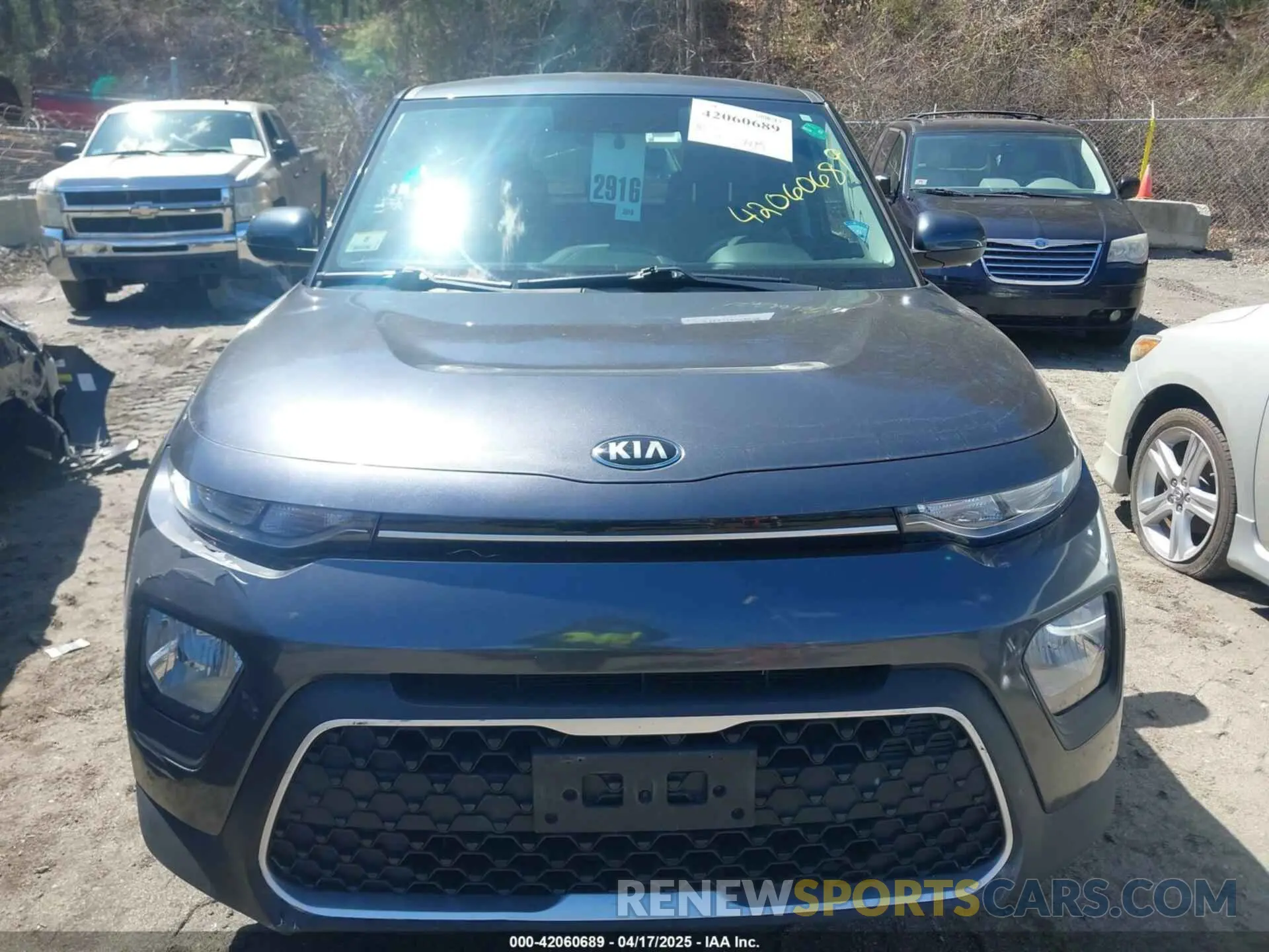 12 Photograph of a damaged car KNDJ23AU5L7727308 KIA SOUL 2020