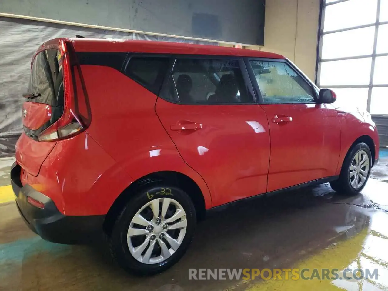 3 Photograph of a damaged car KNDJ23AU5L7731570 KIA SOUL 2020