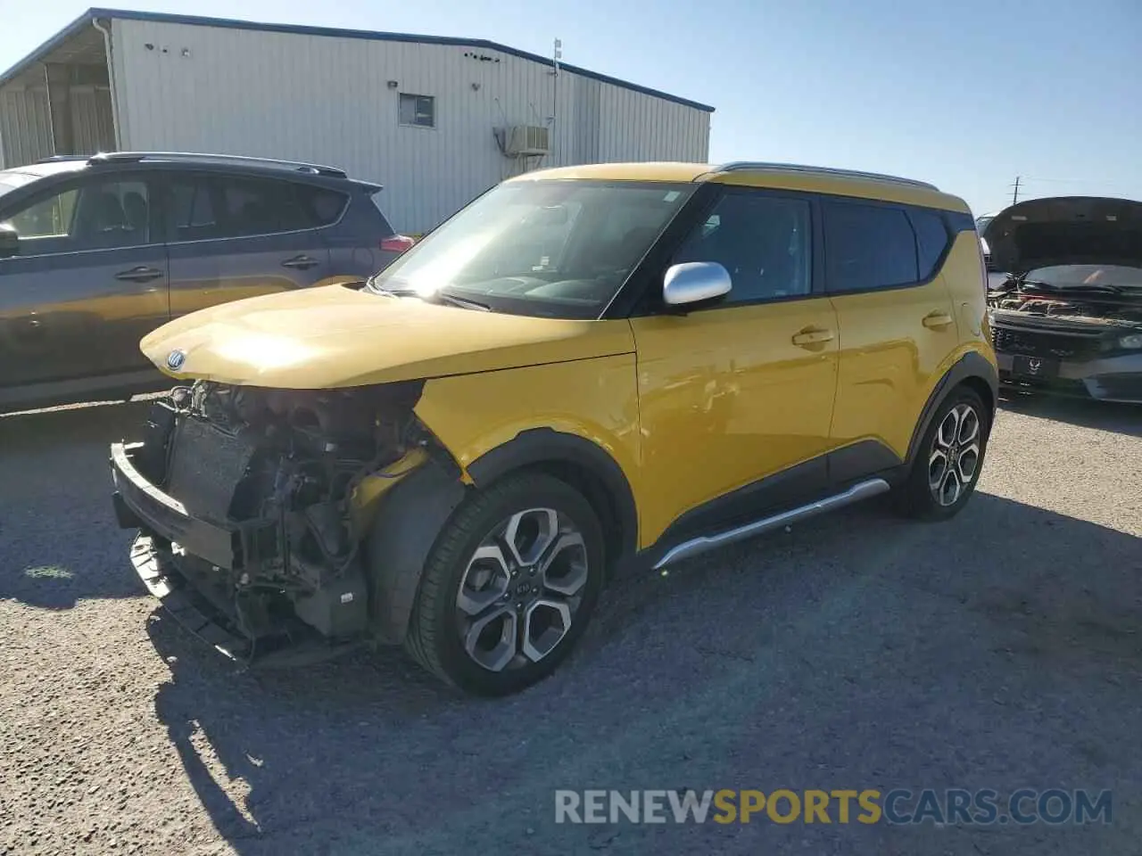 1 Photograph of a damaged car KNDJ23AU6L7047661 KIA SOUL 2020