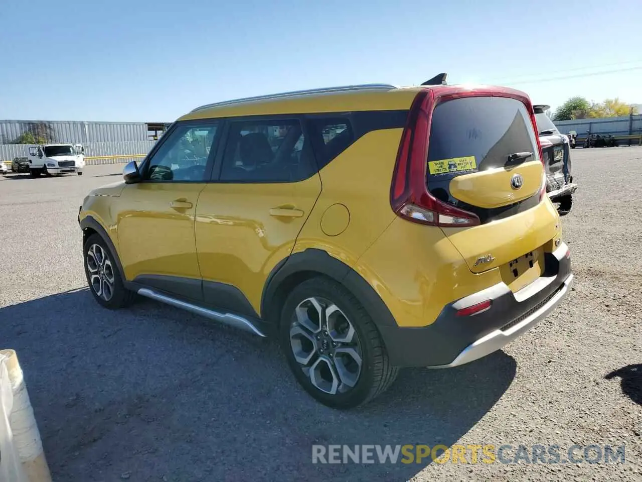 2 Photograph of a damaged car KNDJ23AU6L7047661 KIA SOUL 2020
