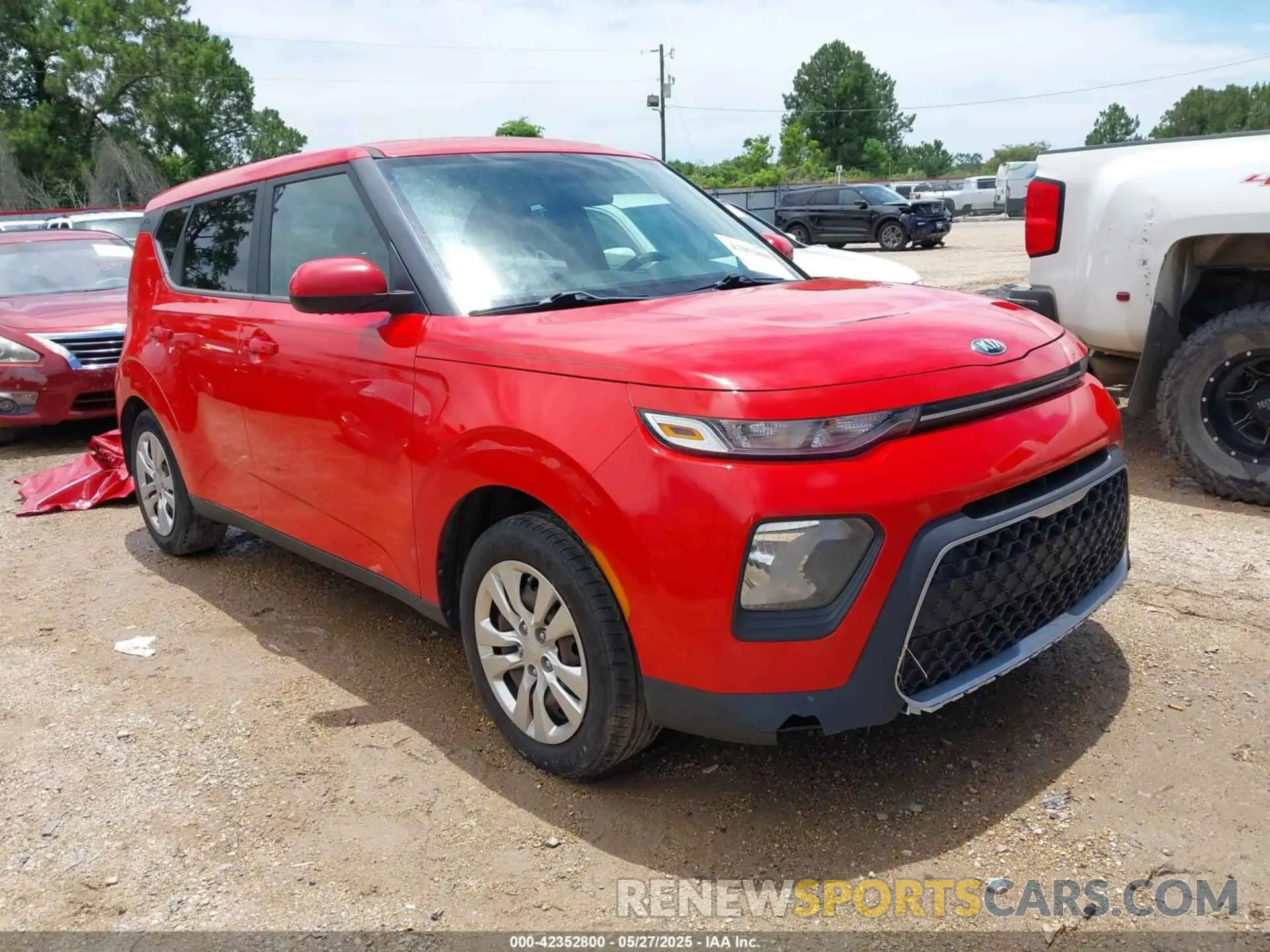 1 Photograph of a damaged car KNDJ23AU6L7048289 KIA SOUL 2020