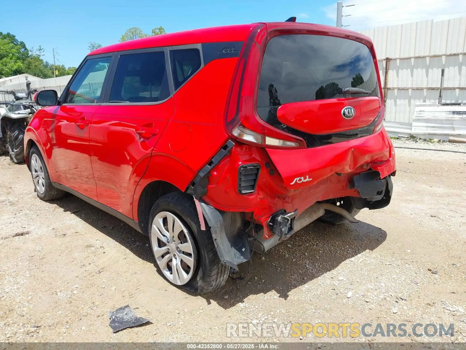6 Photograph of a damaged car KNDJ23AU6L7048289 KIA SOUL 2020