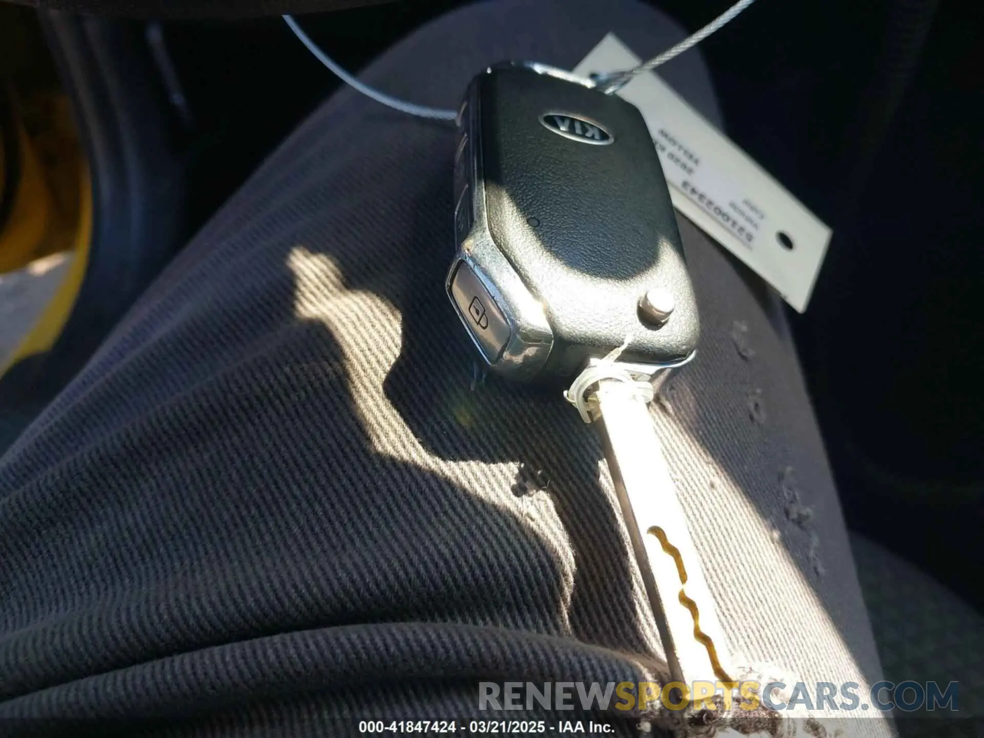 11 Photograph of a damaged car KNDJ23AU6L7091191 KIA SOUL 2020