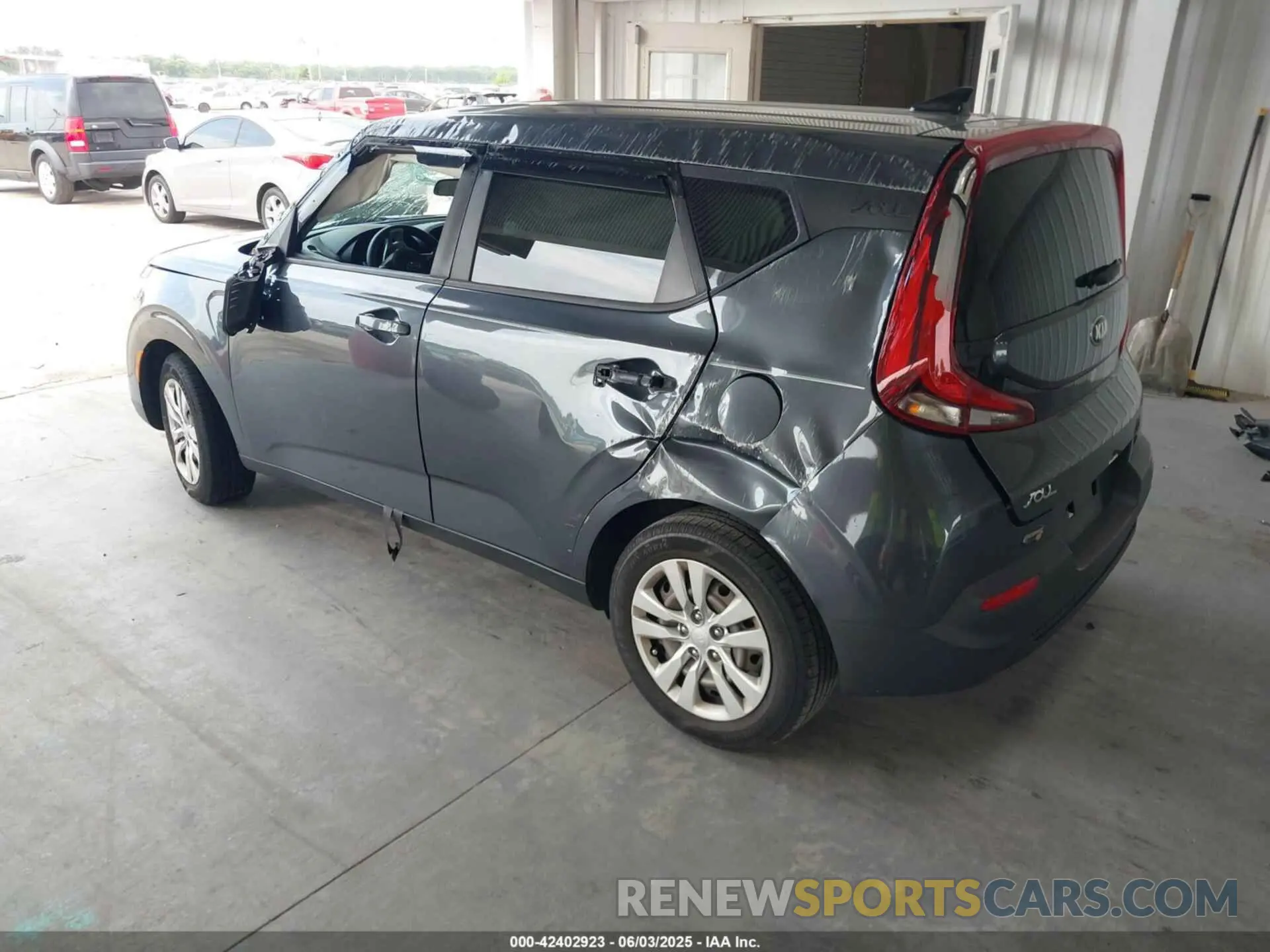 3 Photograph of a damaged car KNDJ23AU6L7717077 KIA SOUL 2020
