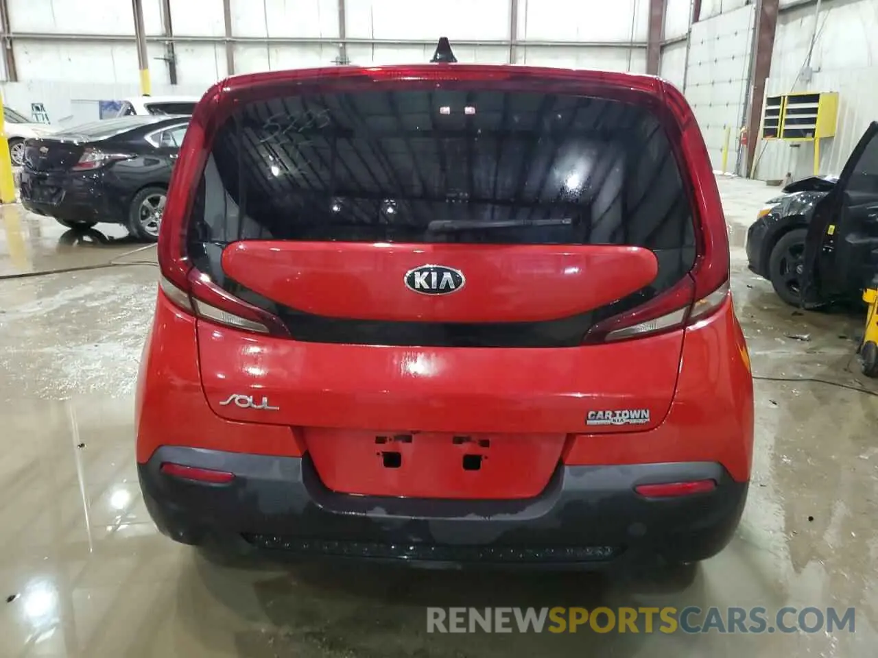 6 Photograph of a damaged car KNDJ23AU6L7723297 KIA SOUL 2020