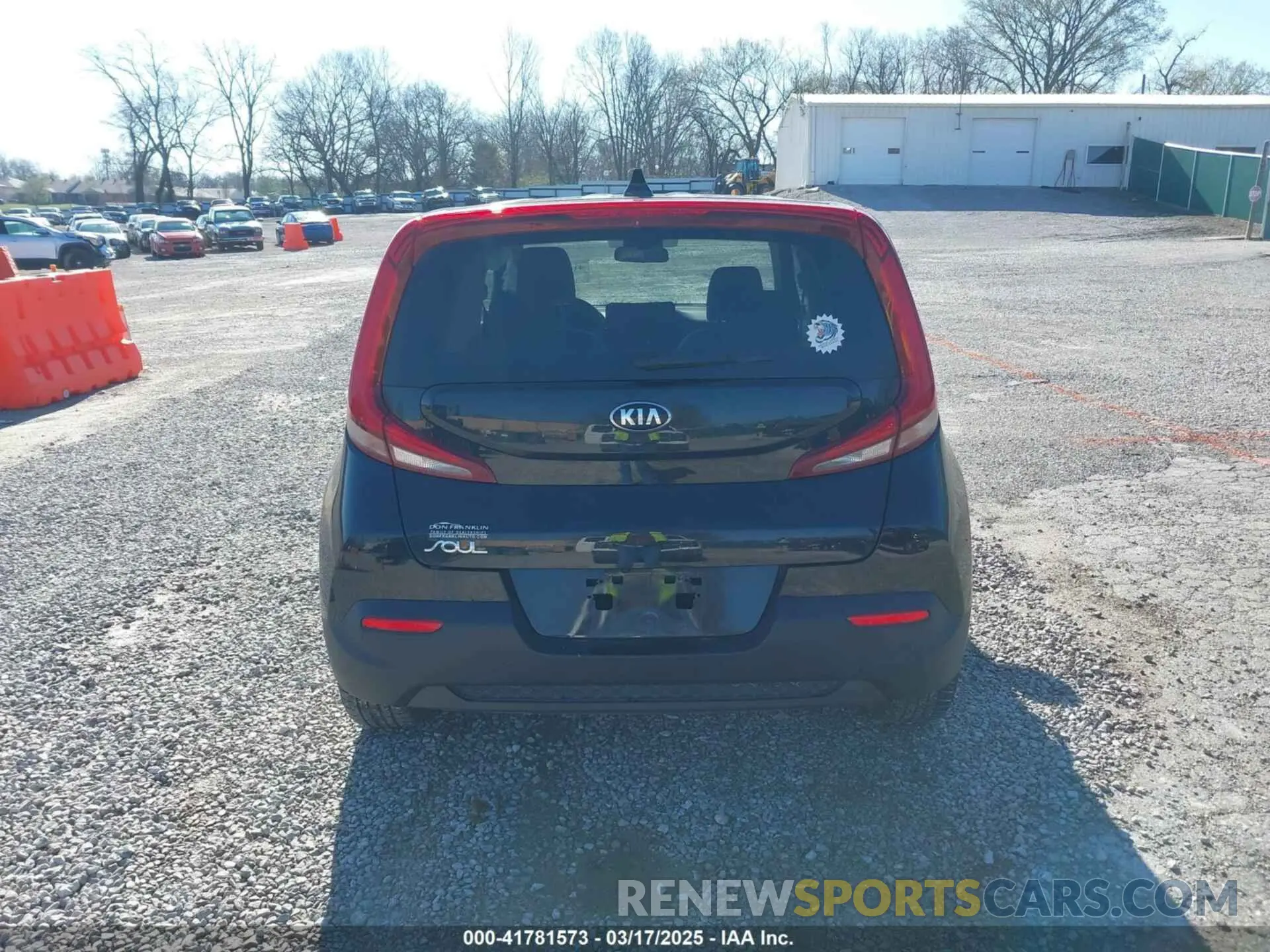 16 Photograph of a damaged car KNDJ23AU6L7724711 KIA SOUL 2020