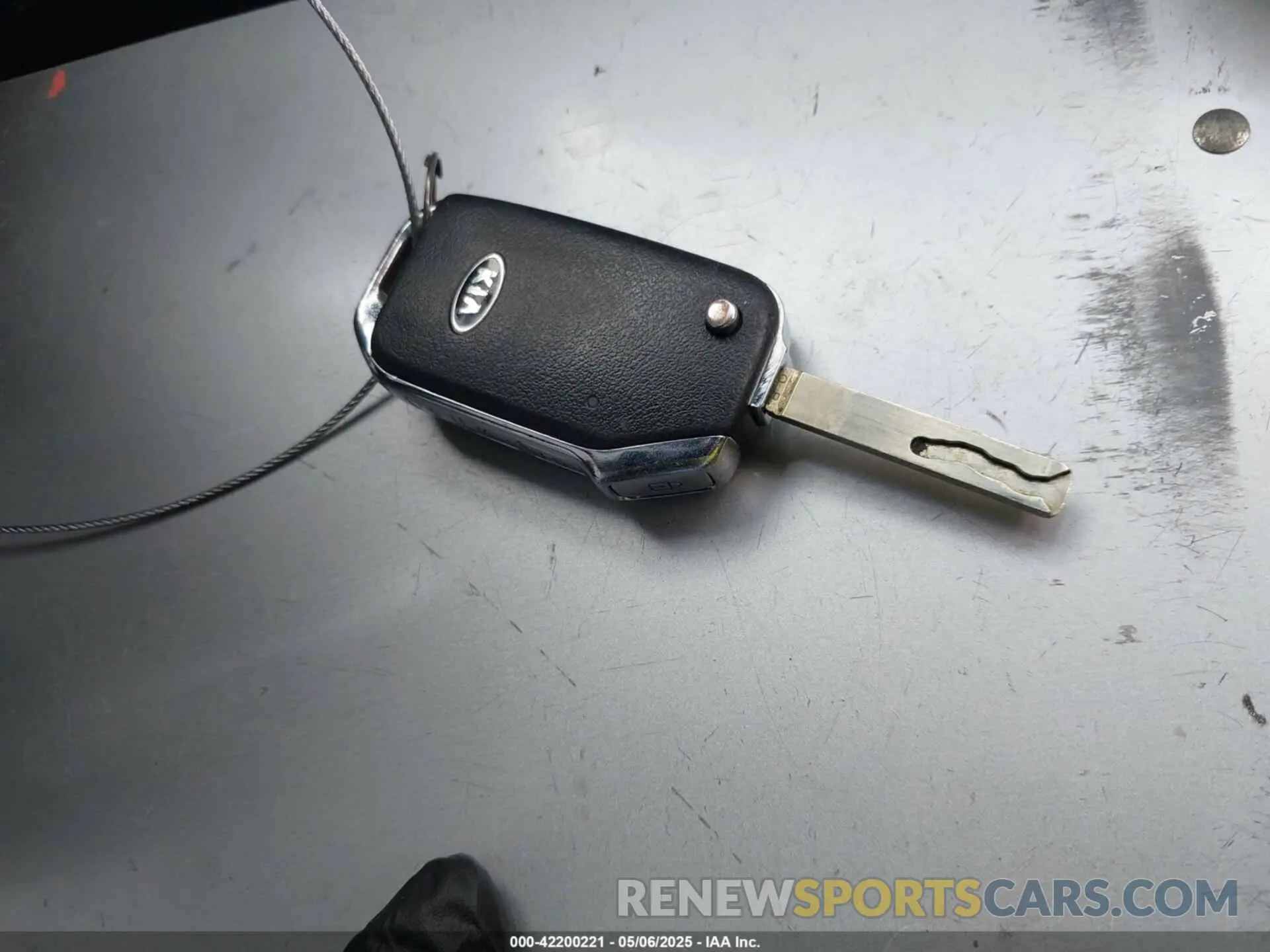11 Photograph of a damaged car KNDJ23AU6L7724921 KIA SOUL 2020