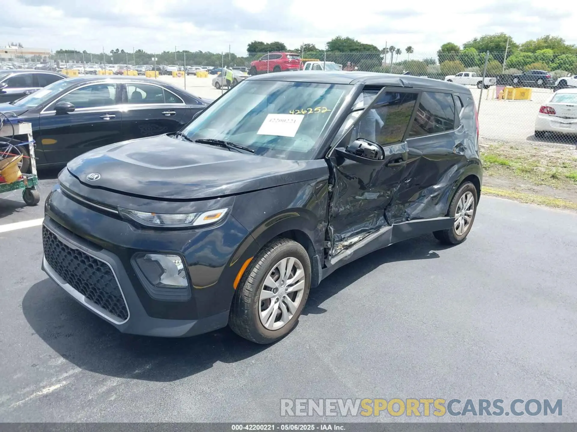 2 Photograph of a damaged car KNDJ23AU6L7724921 KIA SOUL 2020