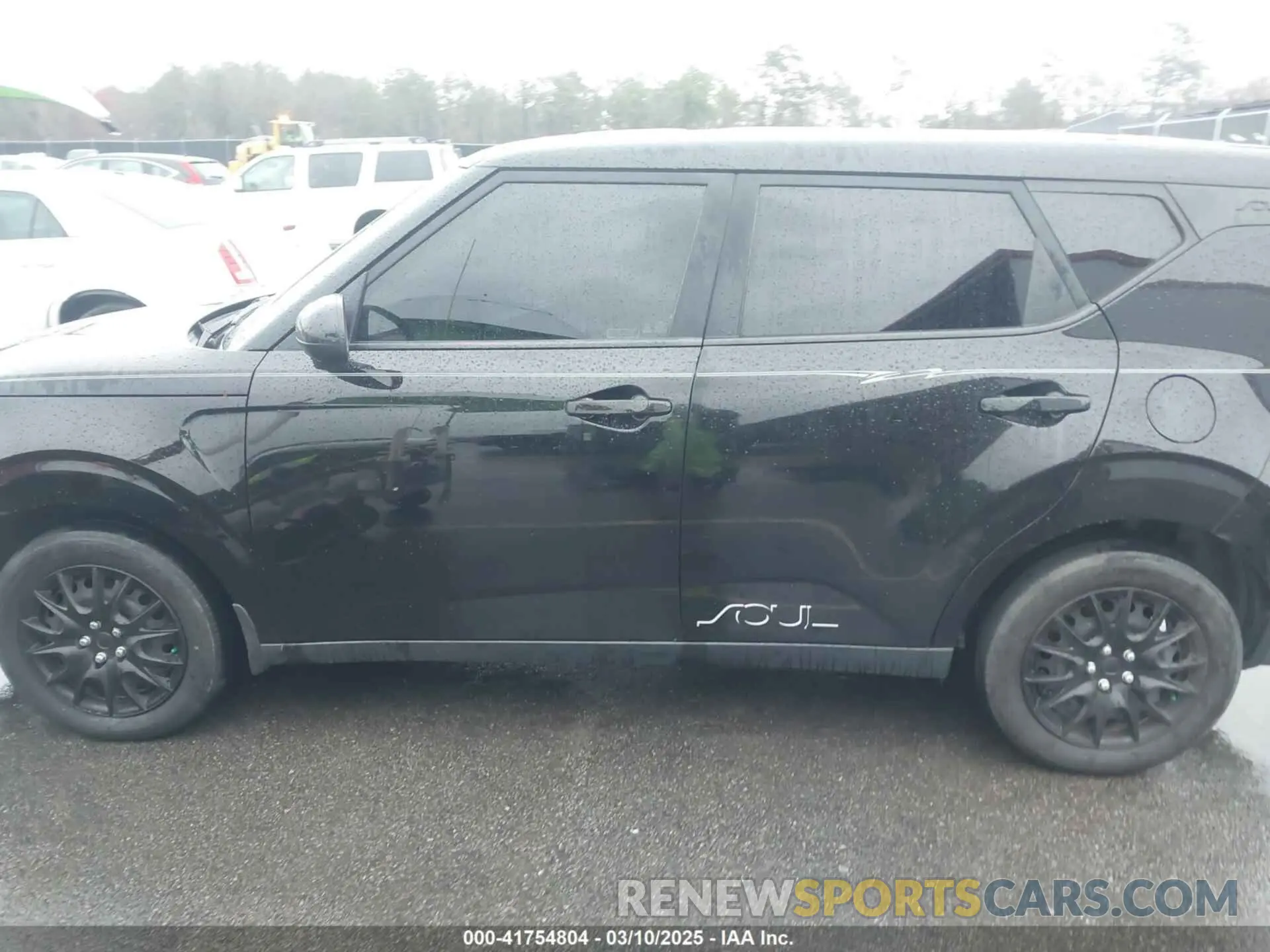 14 Photograph of a damaged car KNDJ23AU7L7004138 KIA SOUL 2020
