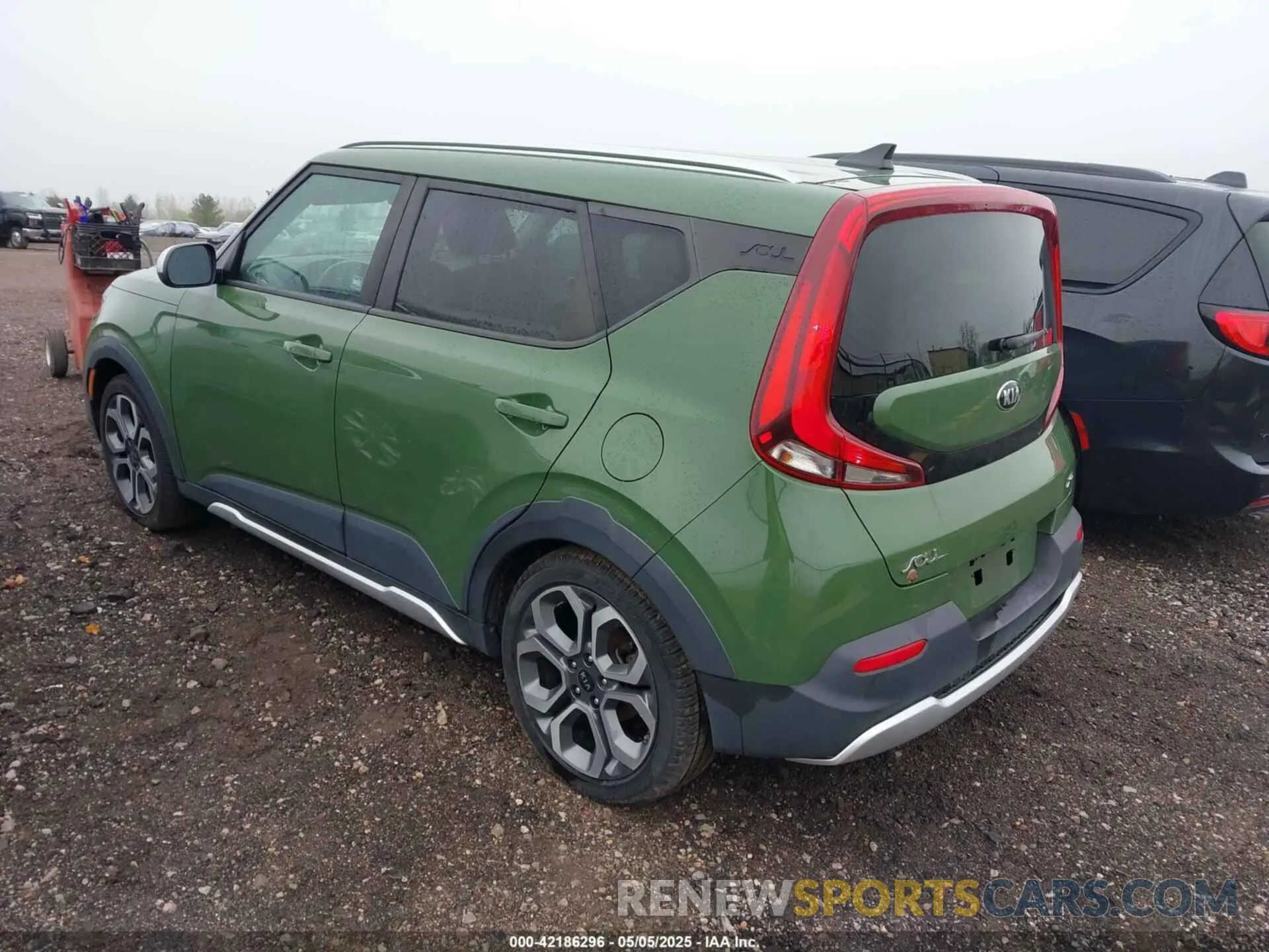 3 Photograph of a damaged car KNDJ23AU7L7040346 KIA SOUL 2020
