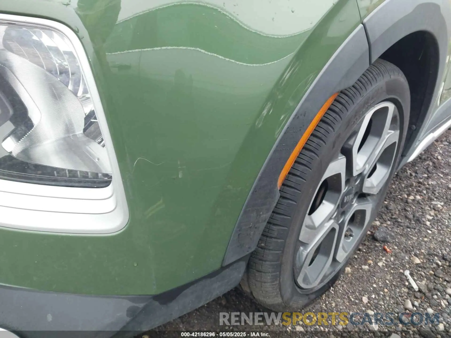6 Photograph of a damaged car KNDJ23AU7L7040346 KIA SOUL 2020