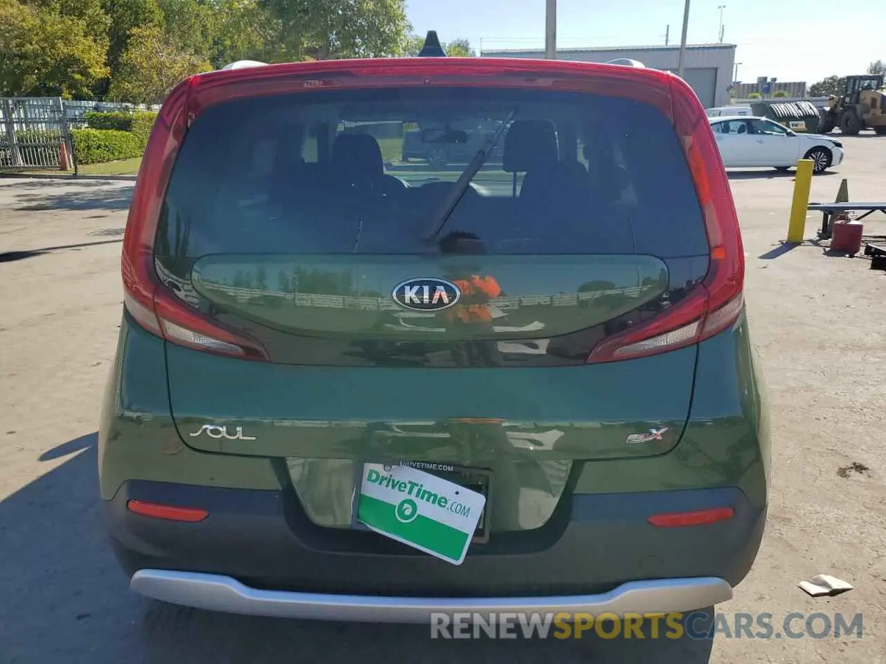 6 Photograph of a damaged car KNDJ23AU7L7040783 KIA SOUL 2020