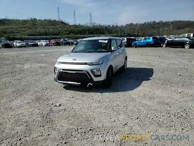 13 Photograph of a damaged car KNDJ23AU7L7068082 KIA SOUL 2020