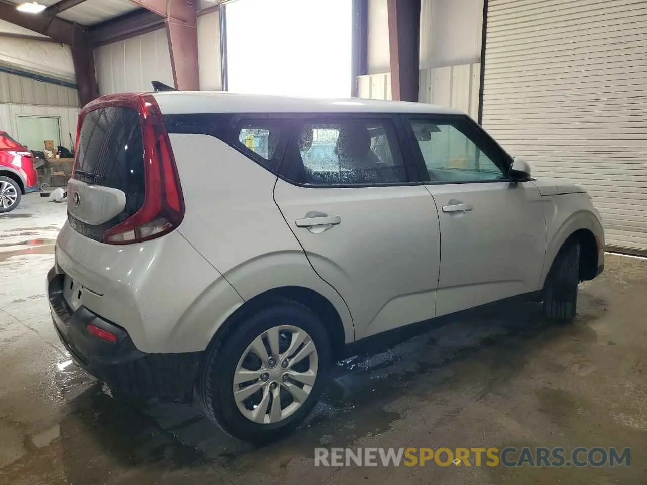 3 Photograph of a damaged car KNDJ23AU7L7068082 KIA SOUL 2020