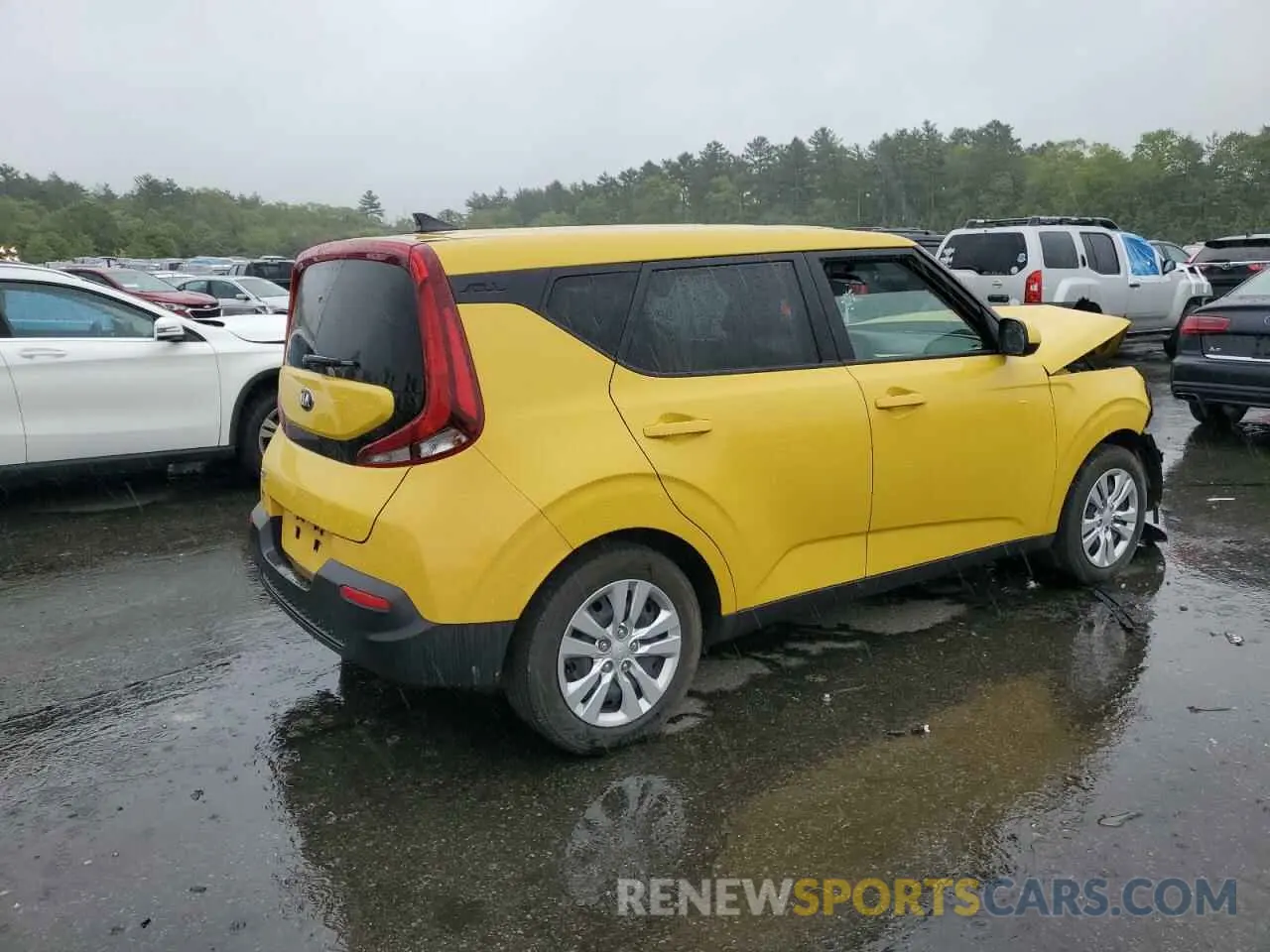 3 Photograph of a damaged car KNDJ23AU7L7100688 KIA SOUL 2020