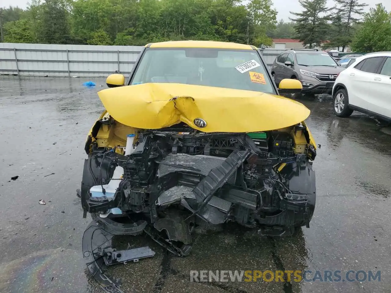 5 Photograph of a damaged car KNDJ23AU7L7100688 KIA SOUL 2020