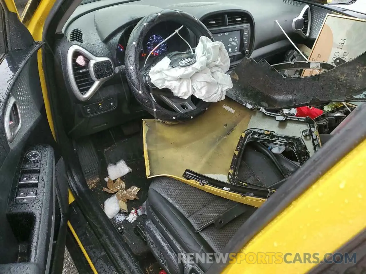8 Photograph of a damaged car KNDJ23AU7L7100688 KIA SOUL 2020