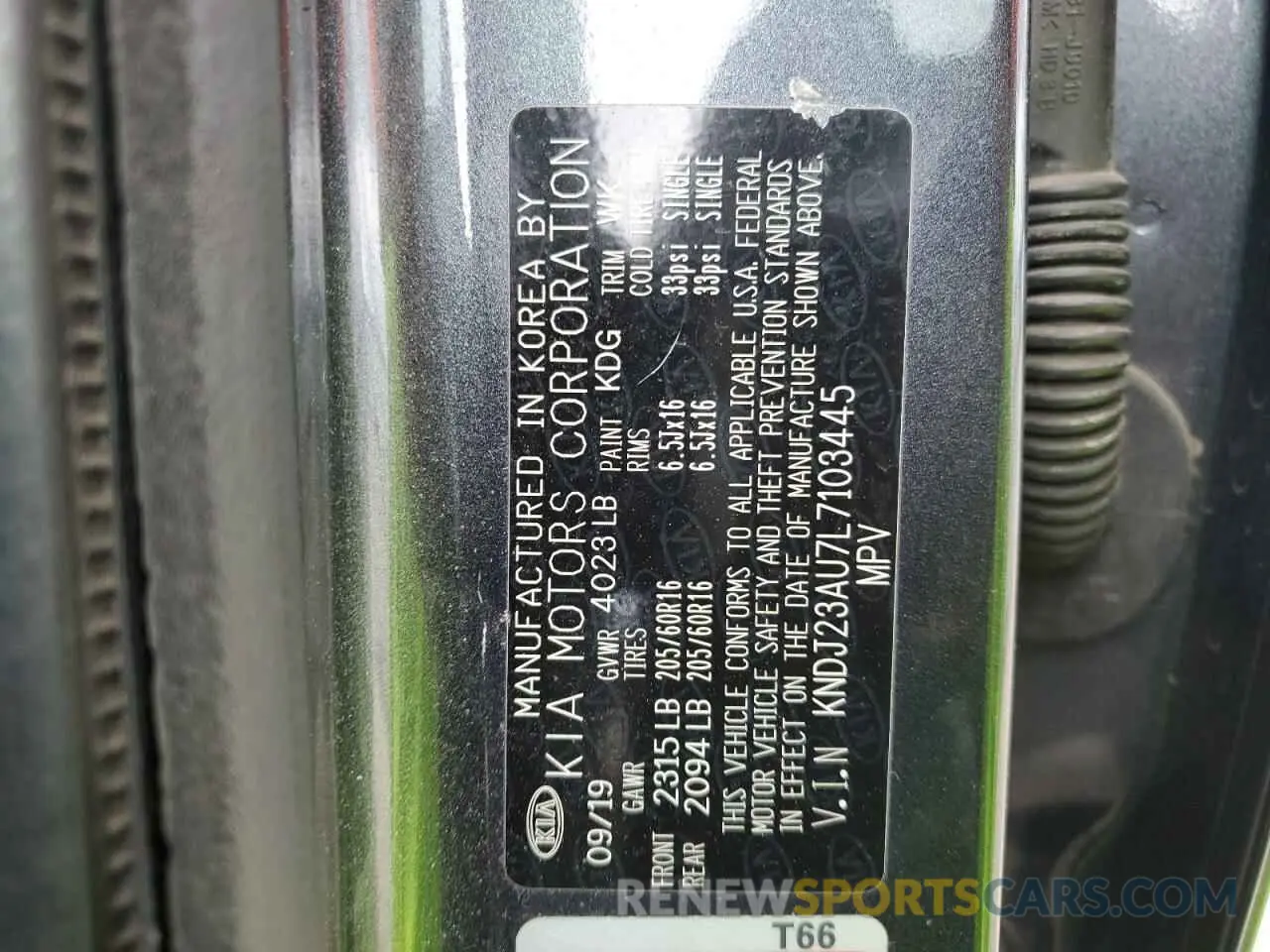 13 Photograph of a damaged car KNDJ23AU7L7103445 KIA SOUL 2020
