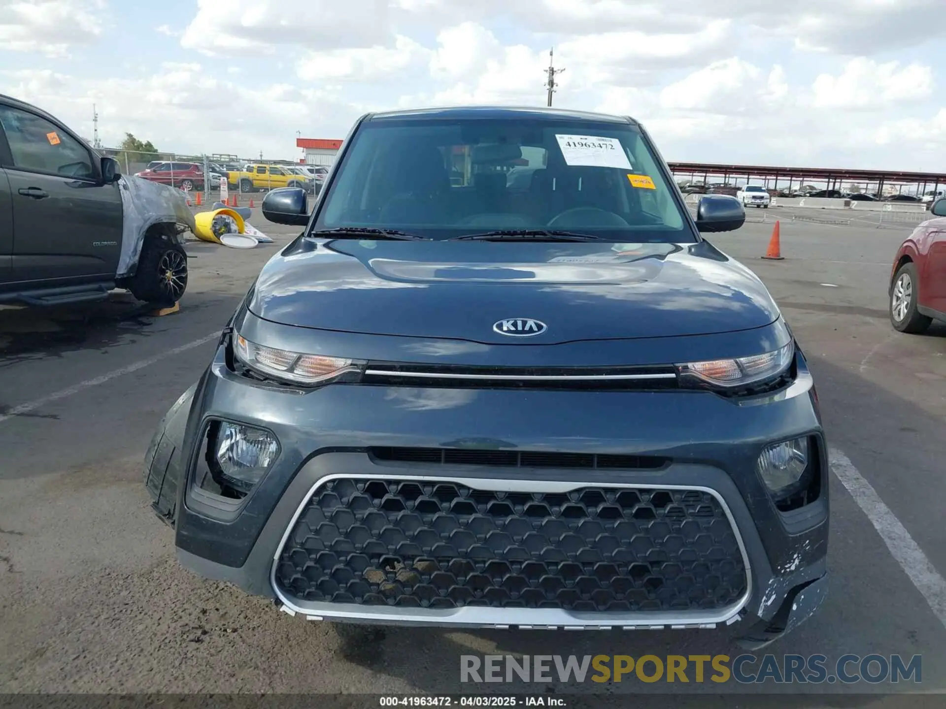 12 Photograph of a damaged car KNDJ23AU7L7107950 KIA SOUL 2020