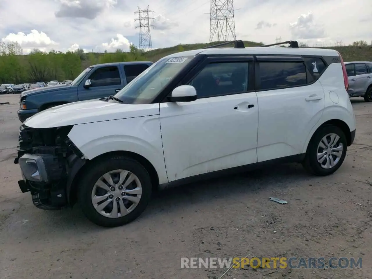 1 Photograph of a damaged car KNDJ23AU7L7702734 KIA SOUL 2020