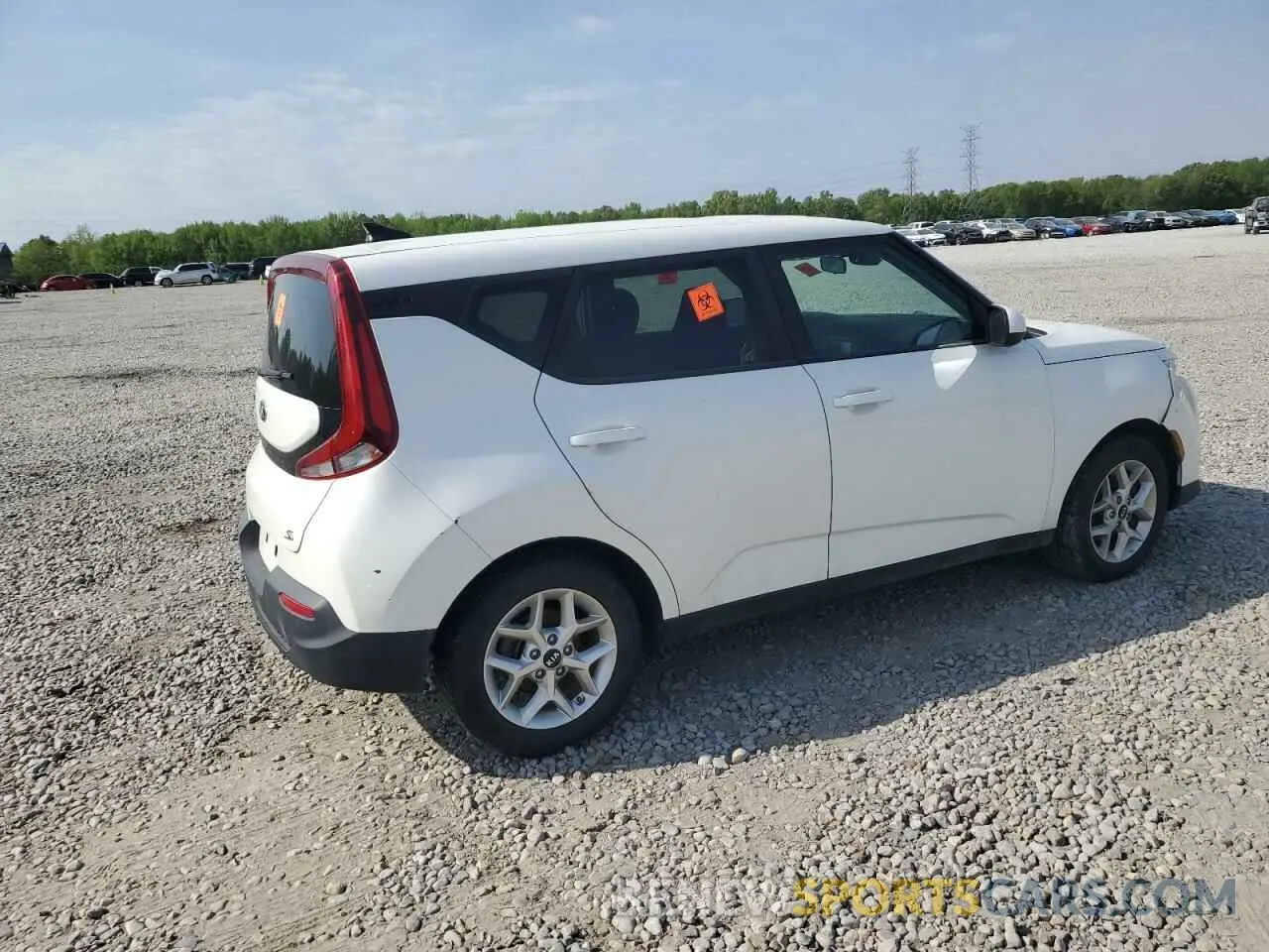 3 Photograph of a damaged car KNDJ23AU7L7703334 KIA SOUL 2020