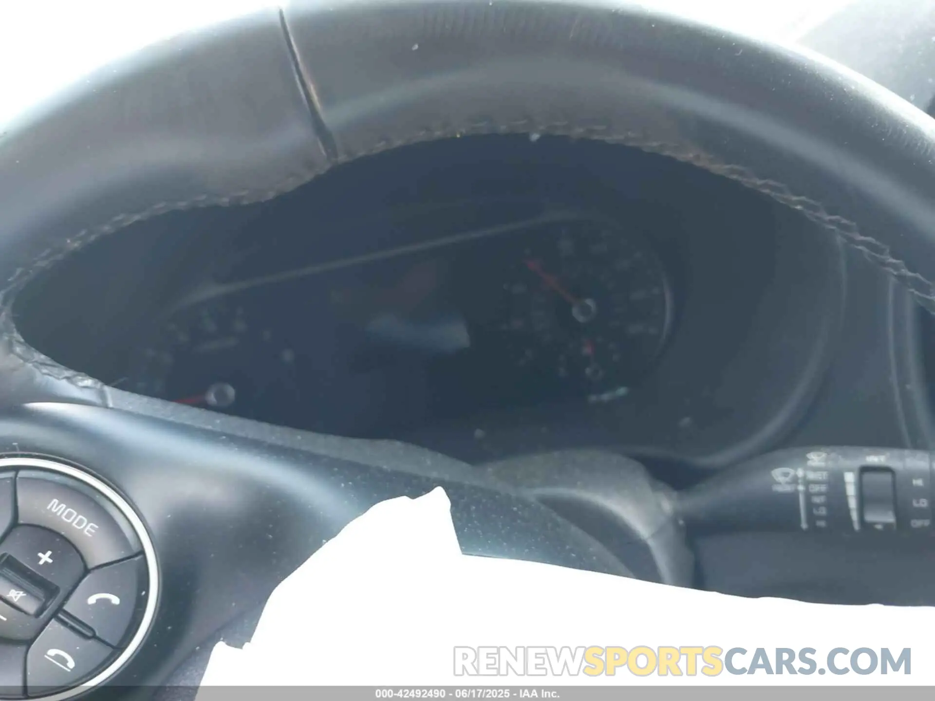 7 Photograph of a damaged car KNDJ23AU7L7714110 KIA SOUL 2020